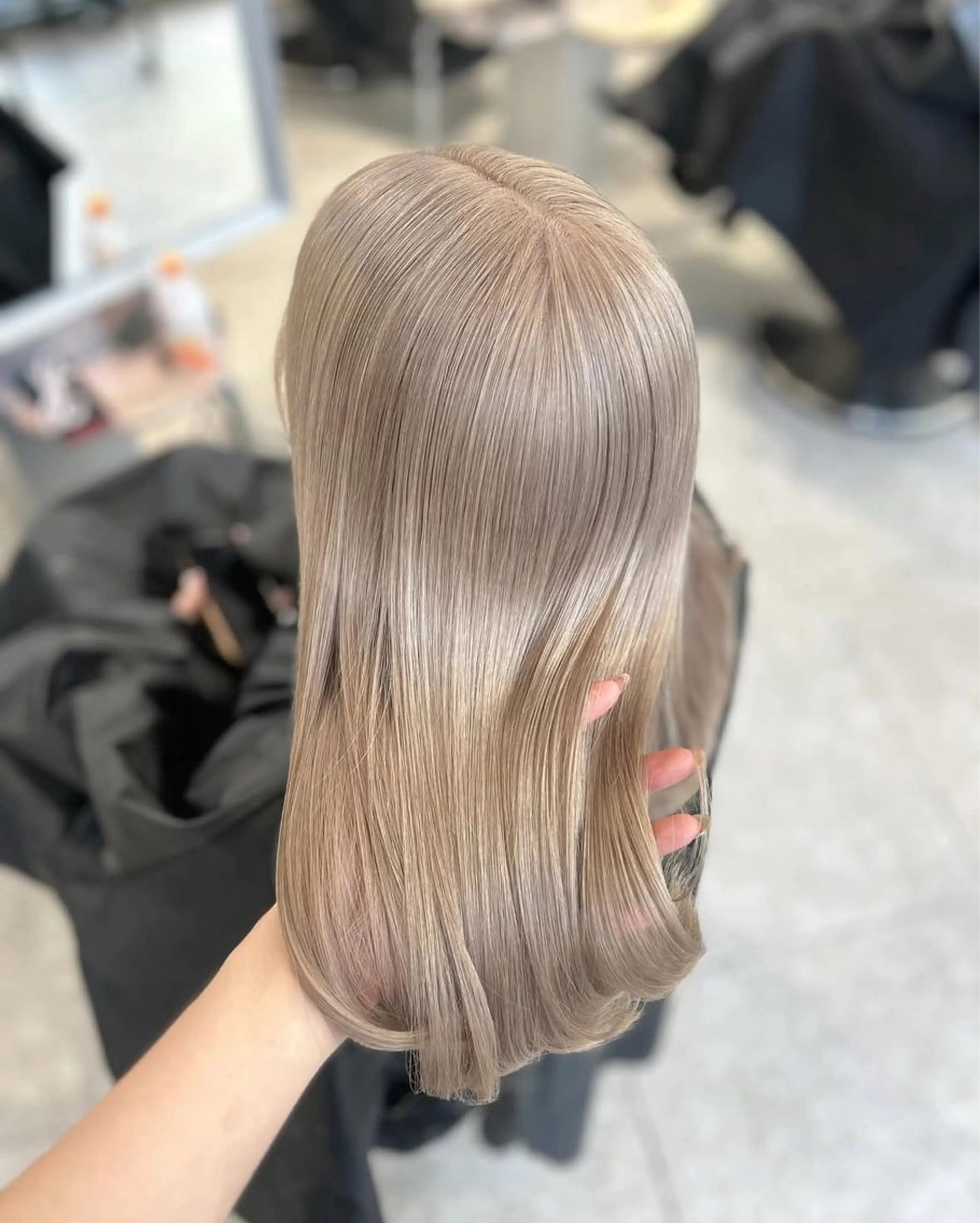 セミロング カット ヘアカラー PELE梅田所属・梅田/ハイトーン /yuriのヘアスタイル