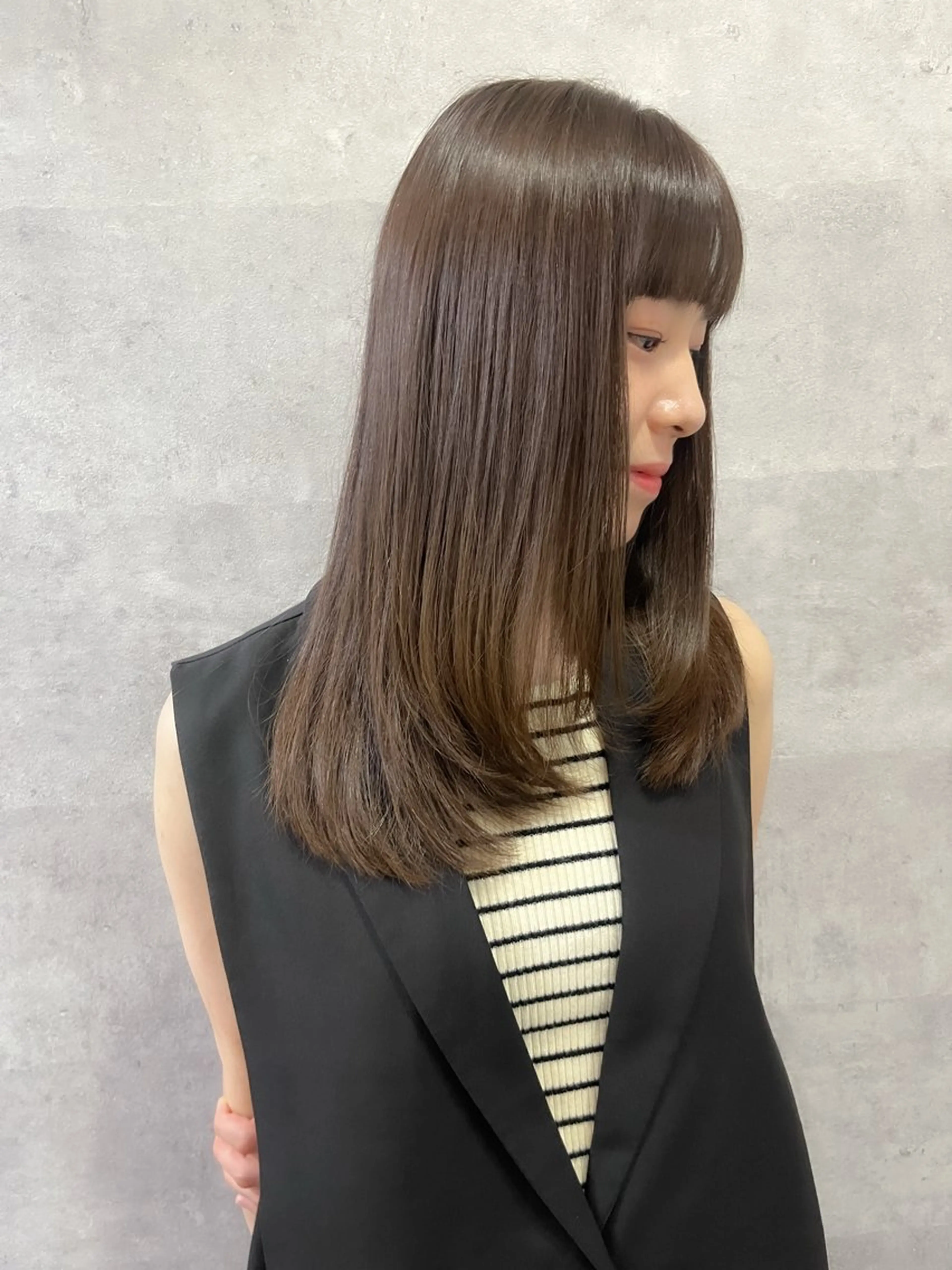 ミディアム カラー ヘアカラー 坂本 理輝のヘアスタイル