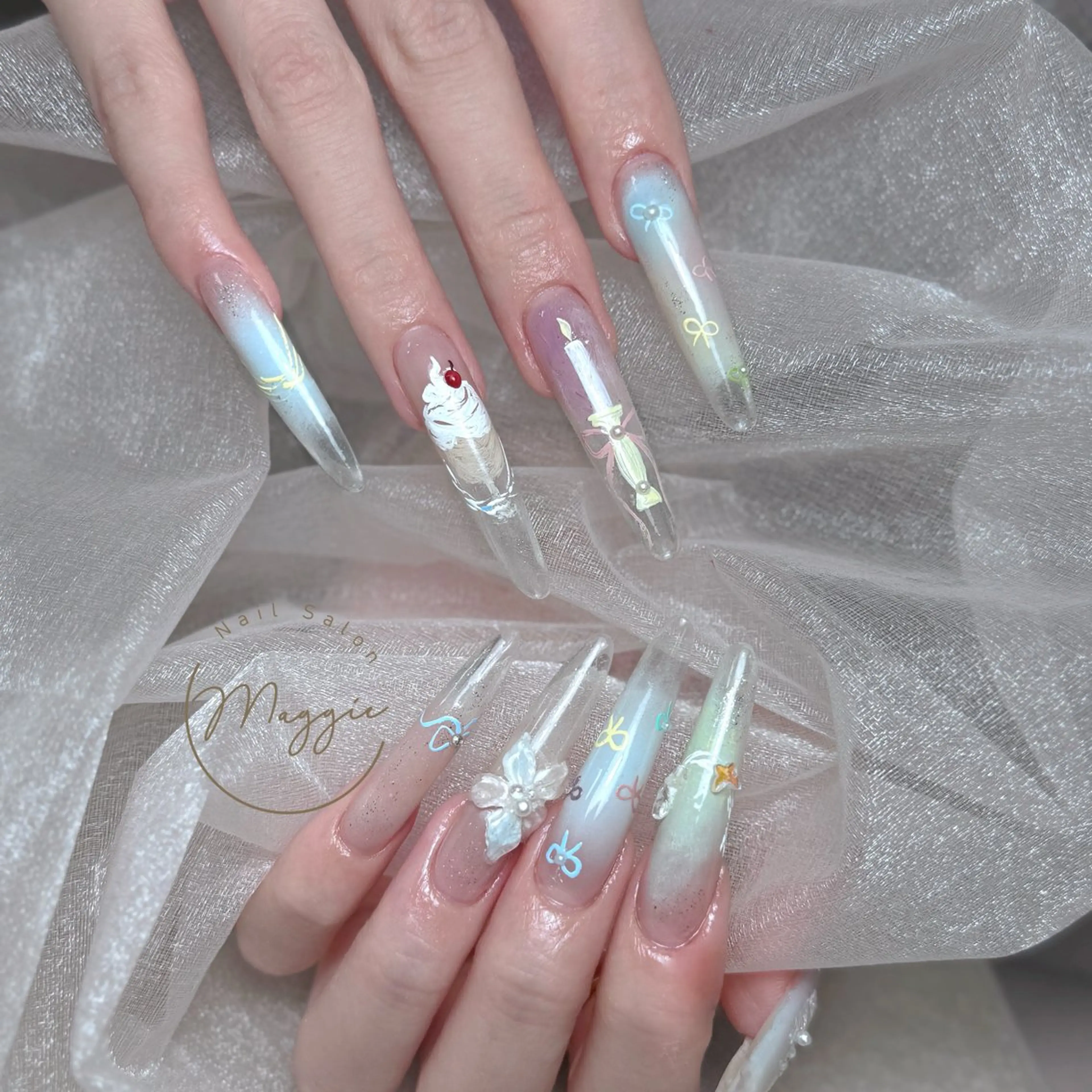 ネイル Maggie Nail🦩のネイルデザイン