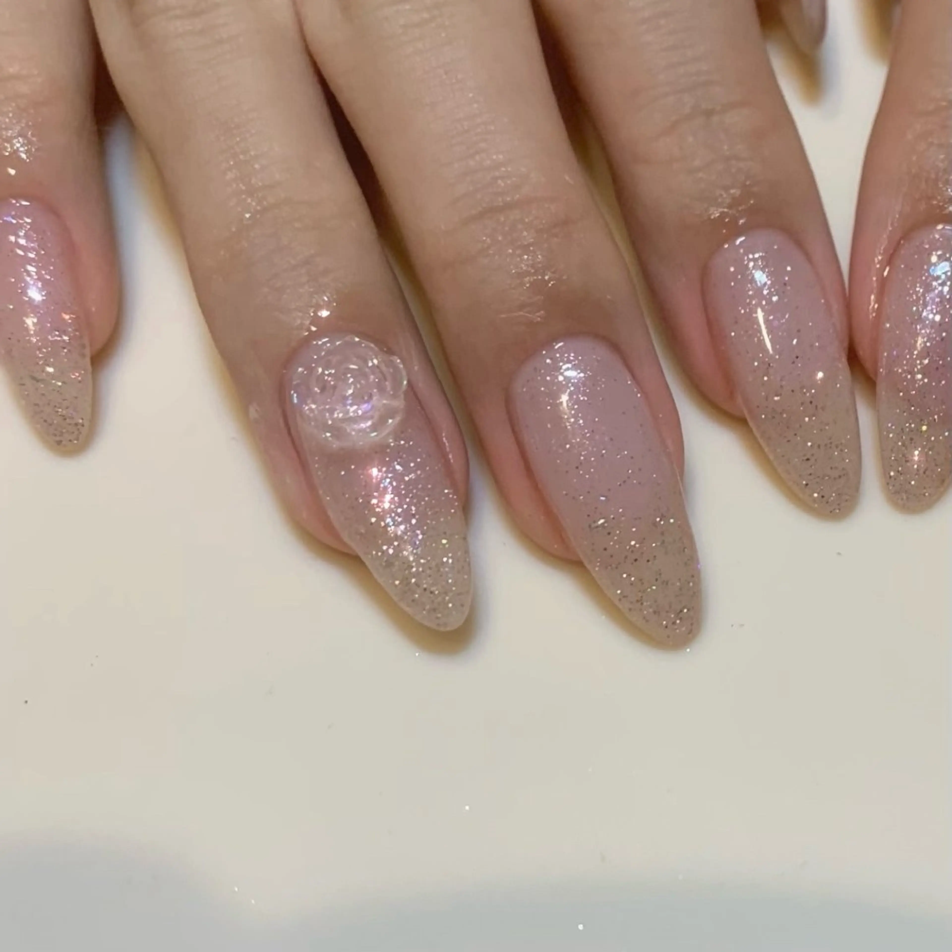 ネイル ハンドネイル share salon RURU所属・⭐︎ hiyoriのネイルデザイン