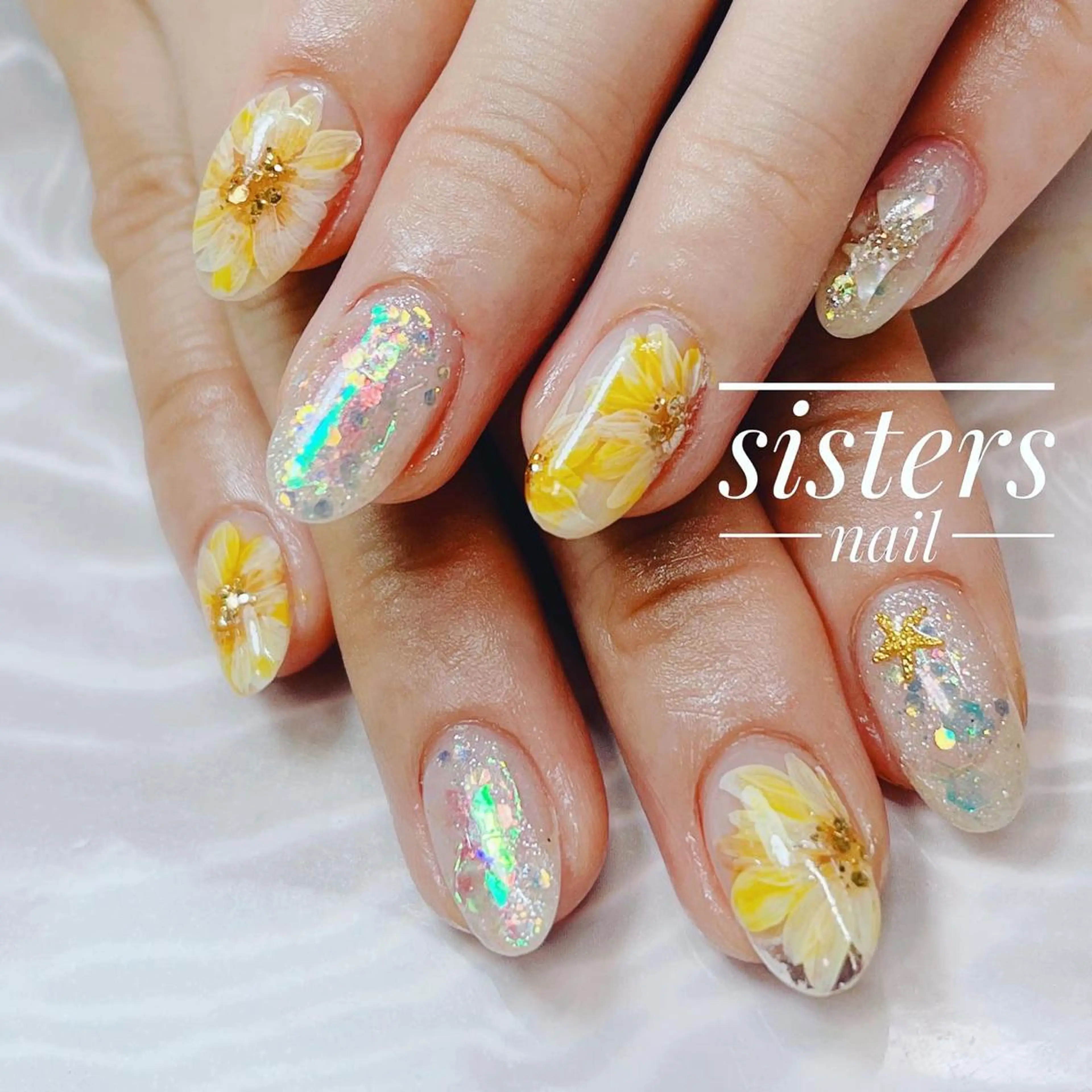 ネイル アートネイル オーロラネイル クリアネイル フラワーネイル キラキラネイル sisters nail.fのネイルデザイン