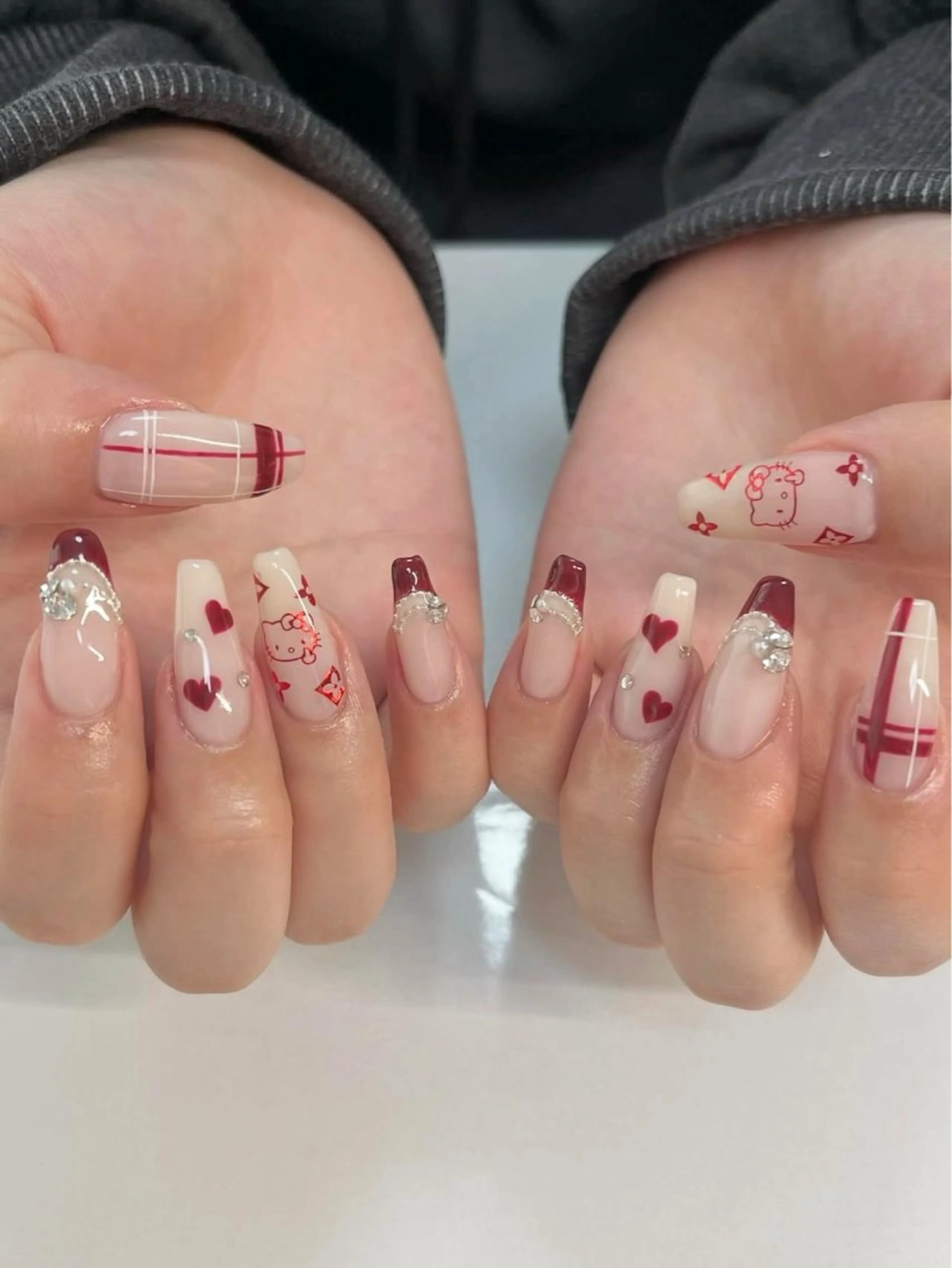 ネイル アートネイル 長さ出し ジェルネイル マグネットネイル ニュアンスネイル ハンドネイル KIM キムのネイルデザイン