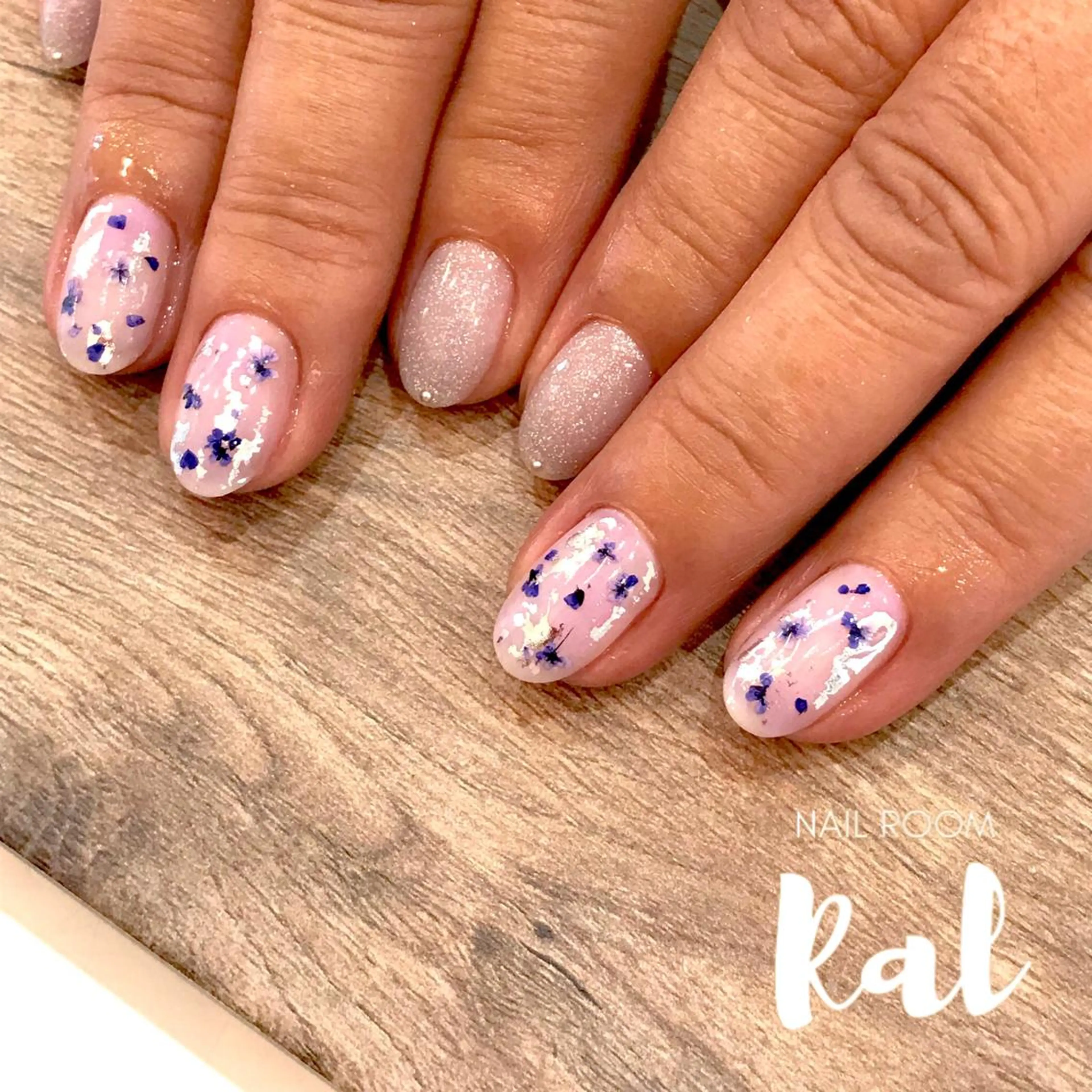 ネイル 山本 友理のネイルデザイン