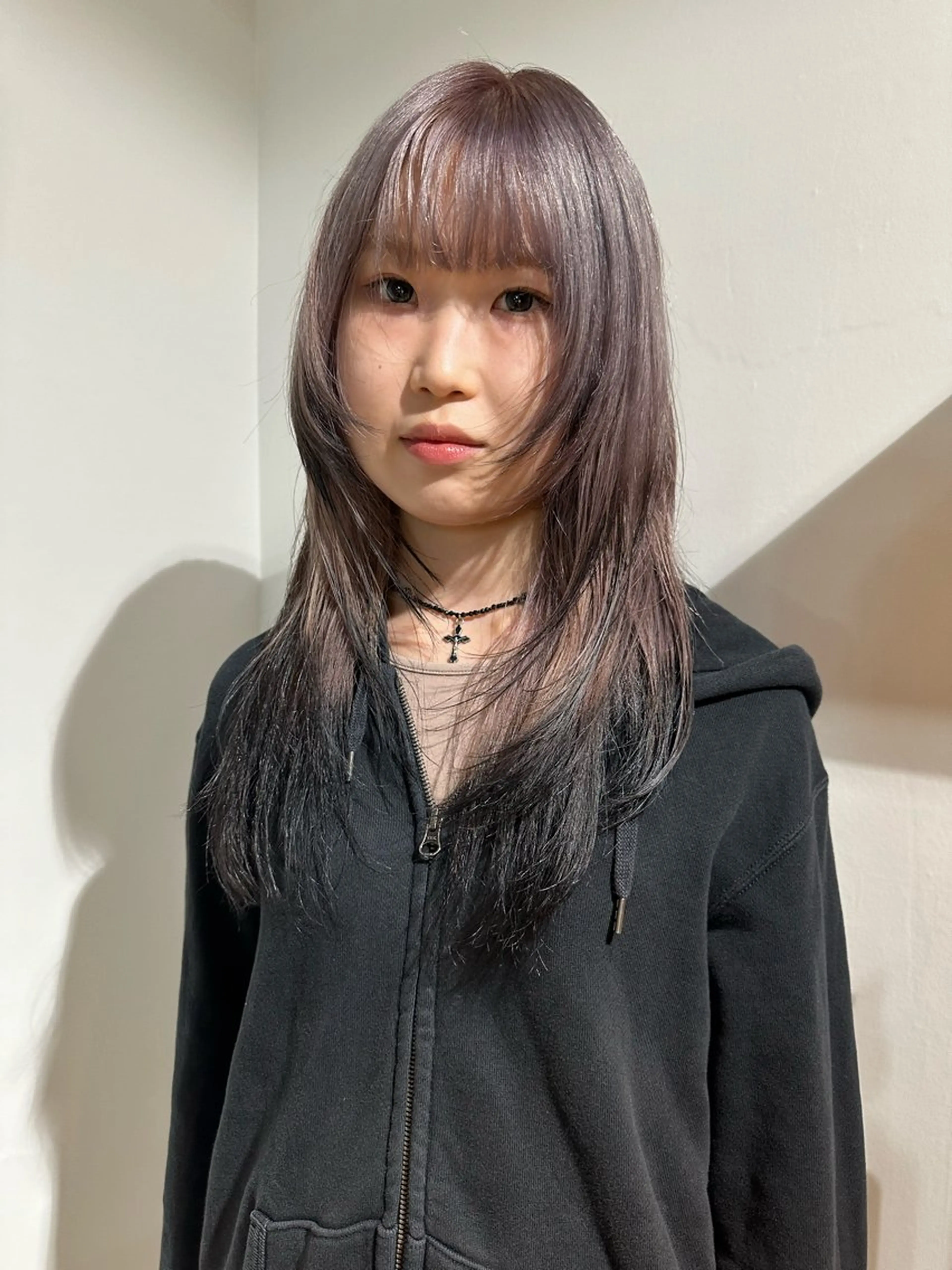 セミロング カラー ヘアカラー トリートメント ケアブリーチ💘 rino🪷高円寺のヘアスタイル