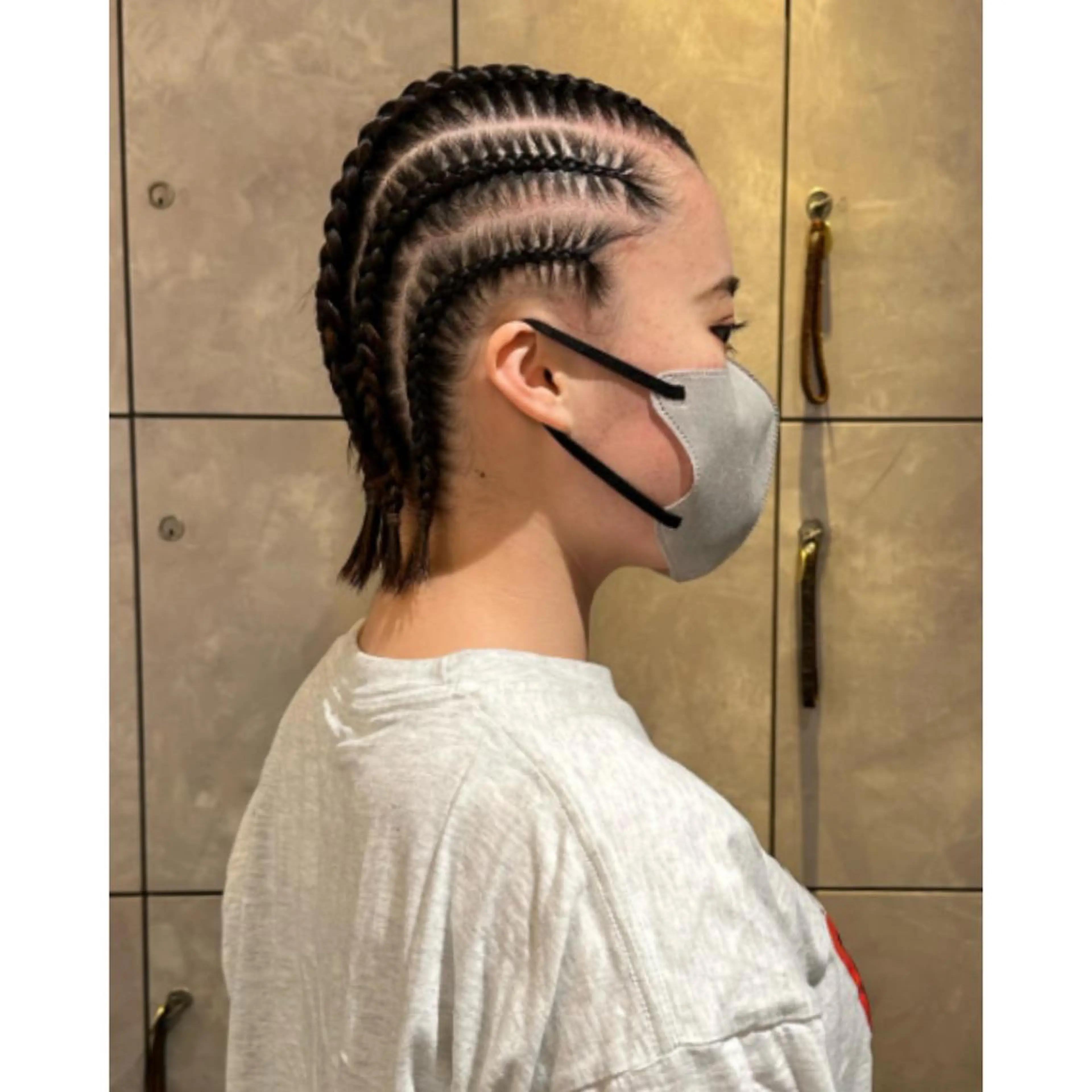 メンズ キッズ 子どものヘアアレンジ エクステ ヘアセット BRAIDS💎愛子 大人ハイライト💎のヘアスタイル