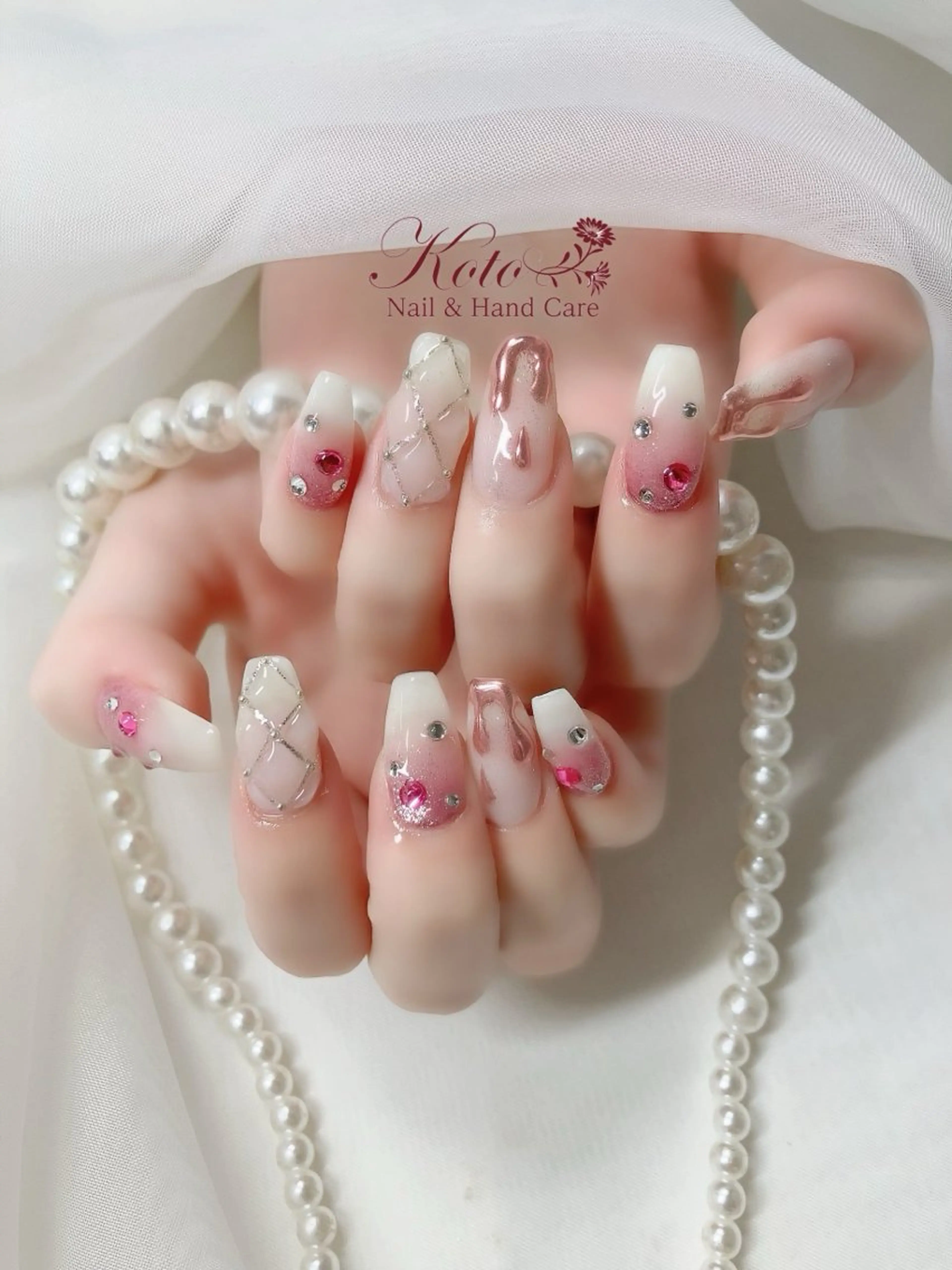 ネイル 長さ出し ジェルネイル 持ち込み ニュアンスネイル 赤色 ハンドネイル Nail Salon KOTOのネイルデザイン
