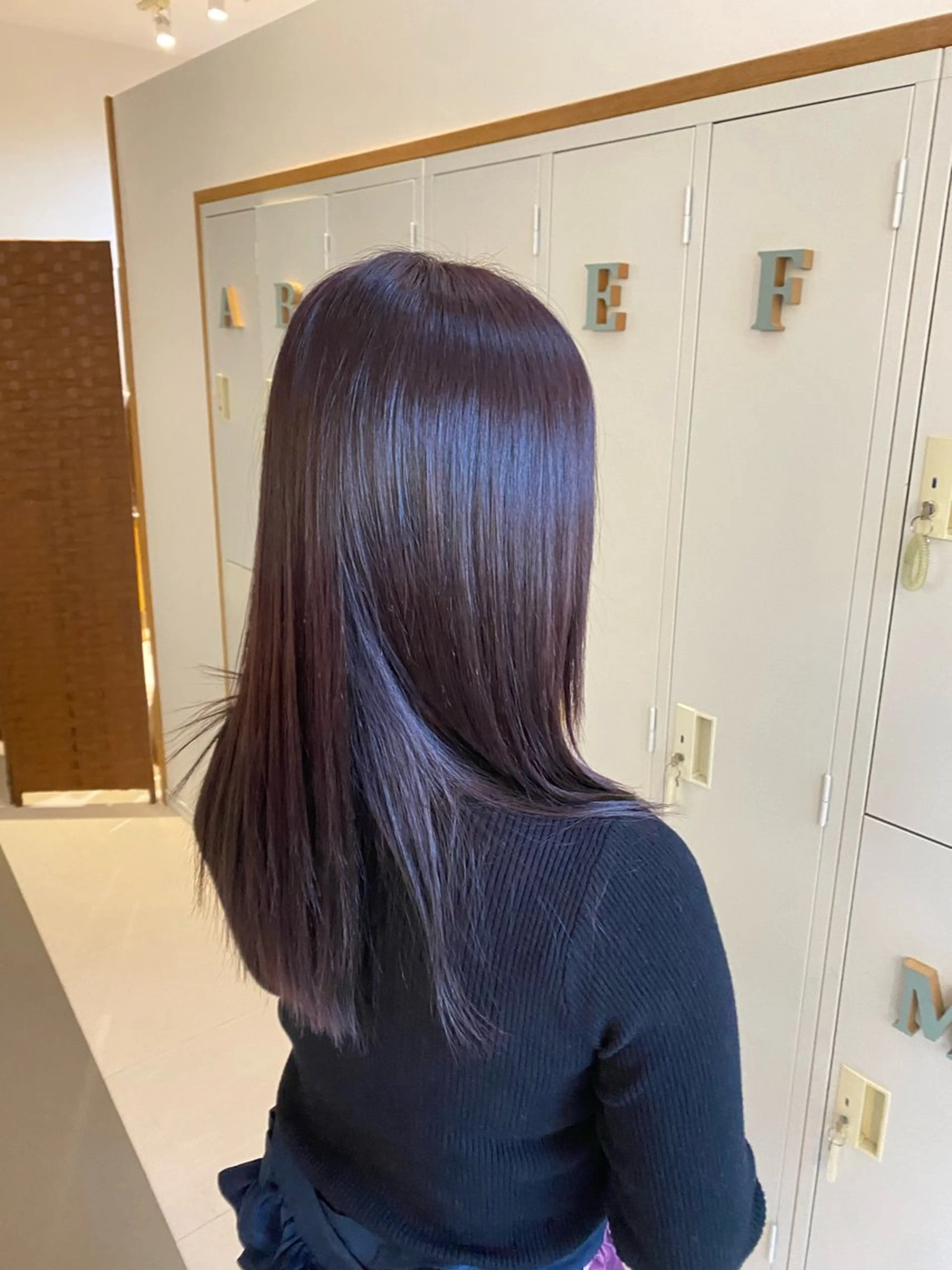 カラー ブラウンカラー パープルブラウン ヘアカラー Cream所属・久保 美紀のヘアスタイル