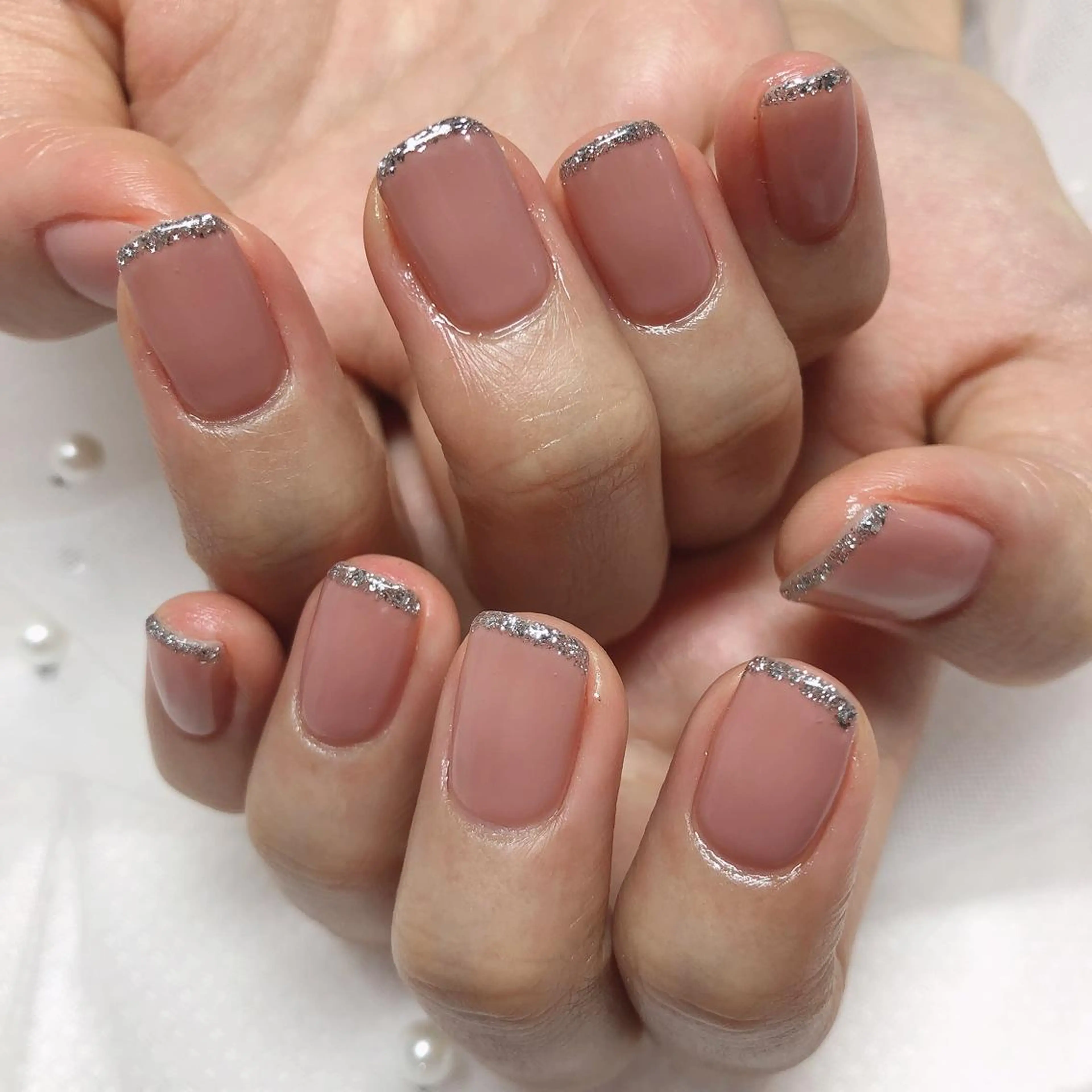 ネイル ラメ(グリッター) ハンドネイル ハンドケア ✨Serenity ワンホンネイルのネイルデザイン