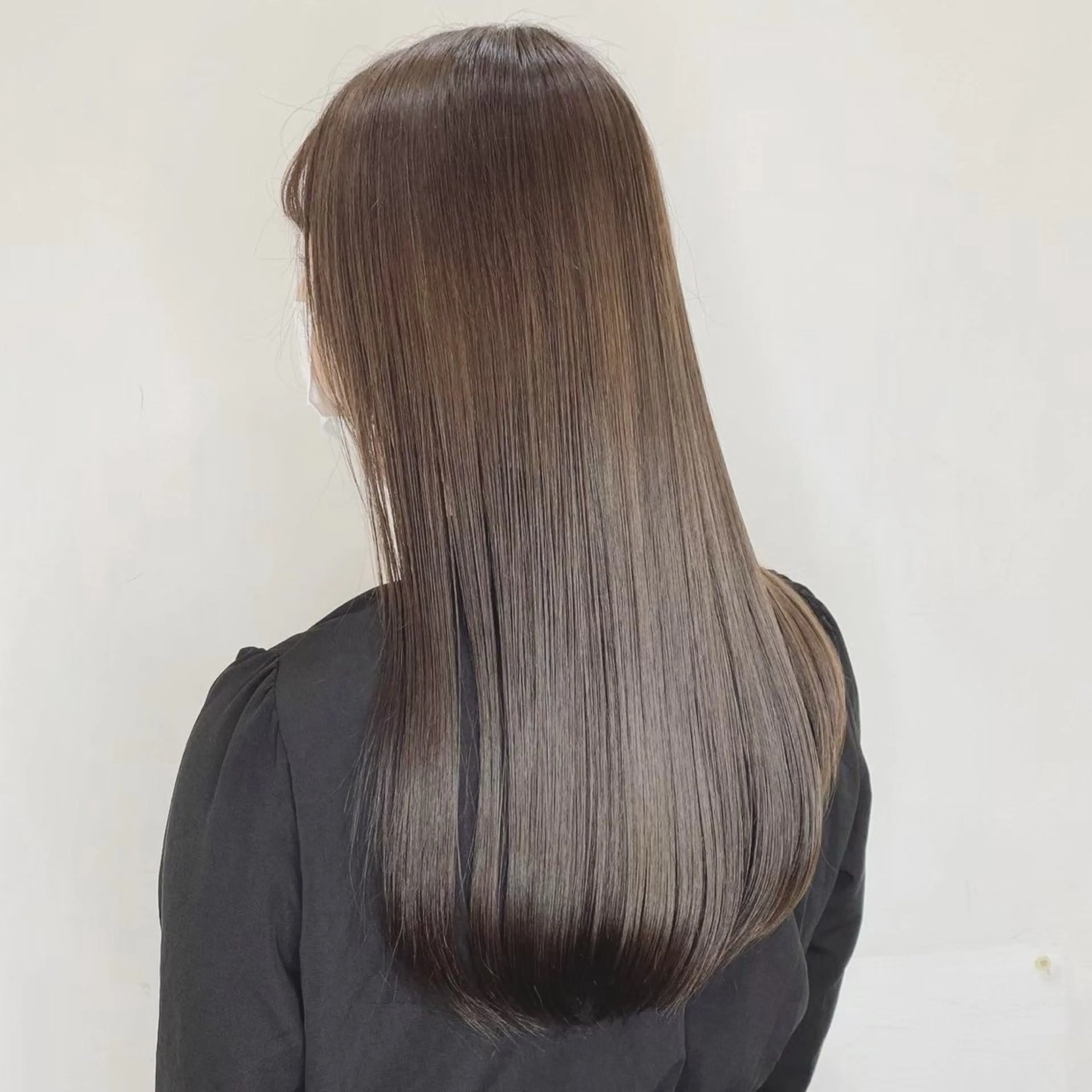 ロング カット 縮毛矯正 トリートメント 🫧ハイトーンカラー 🫧河野すなお🧸✨のヘアスタイル