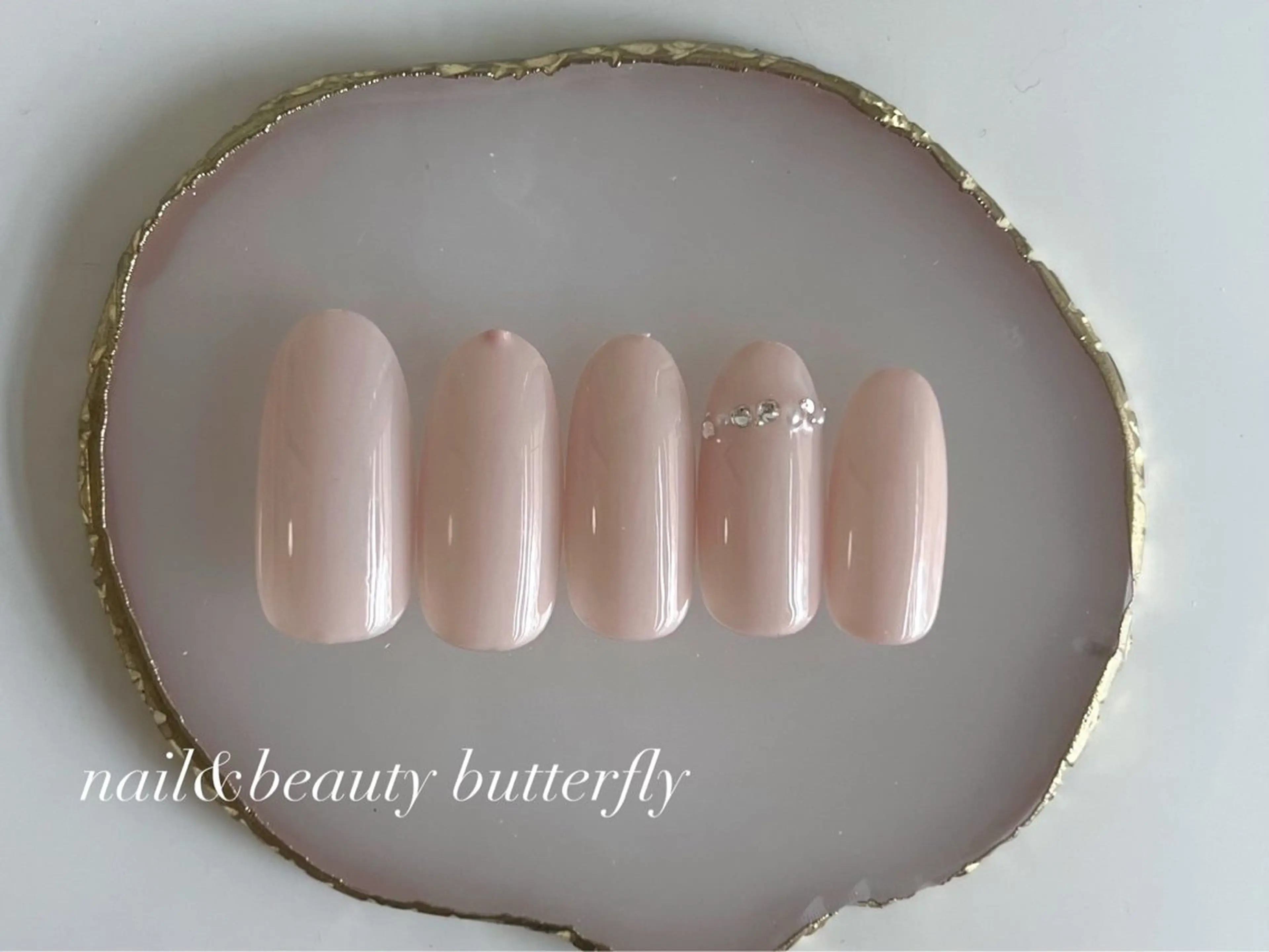 ネイル butterfly 麻布十番店のネイルデザイン