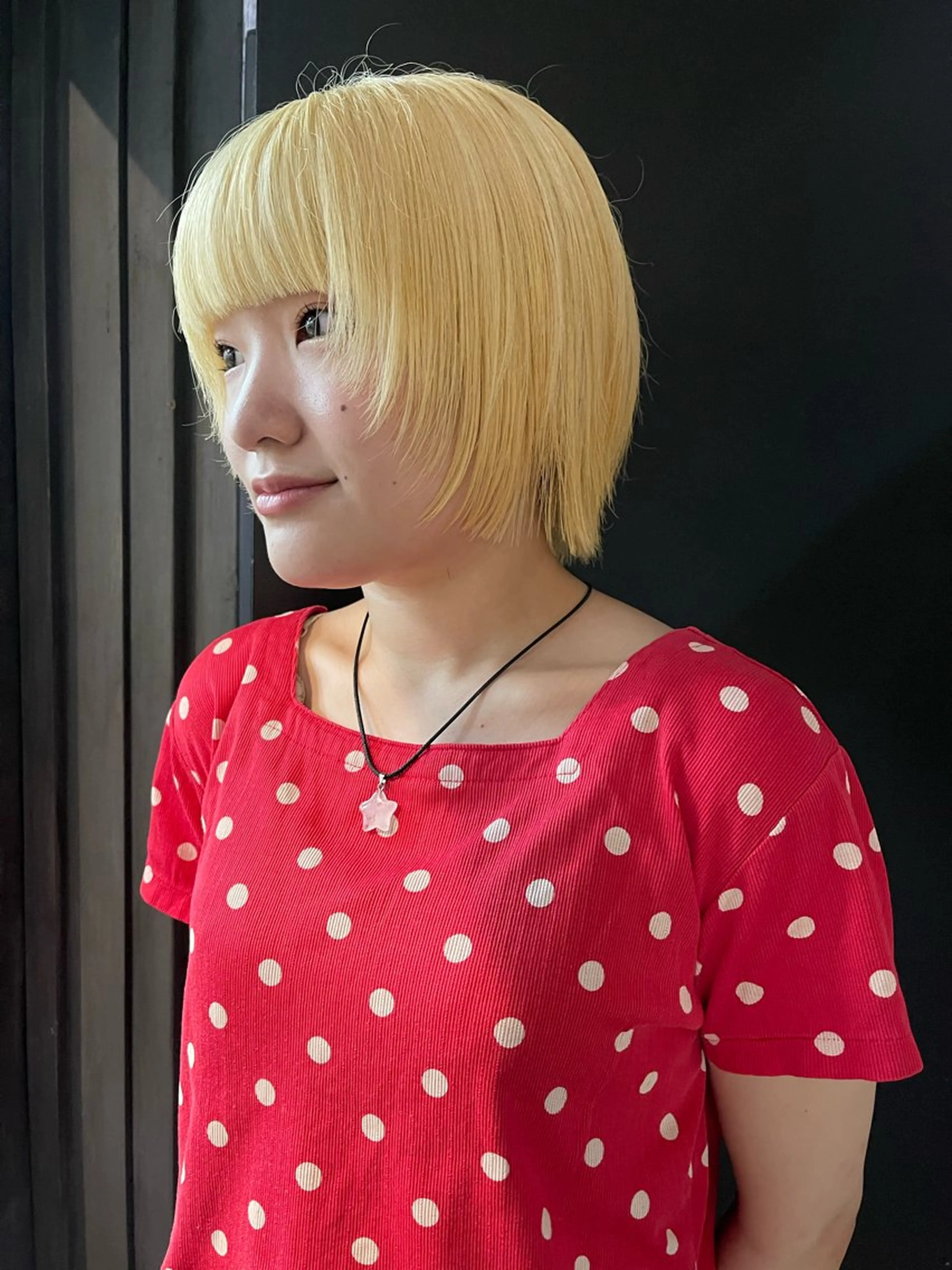 ミディアム カラー カット ヘアカラー トリートメント ヘアセット 安部佑哉/ハイトーン /レイヤーボブのヘアスタイル