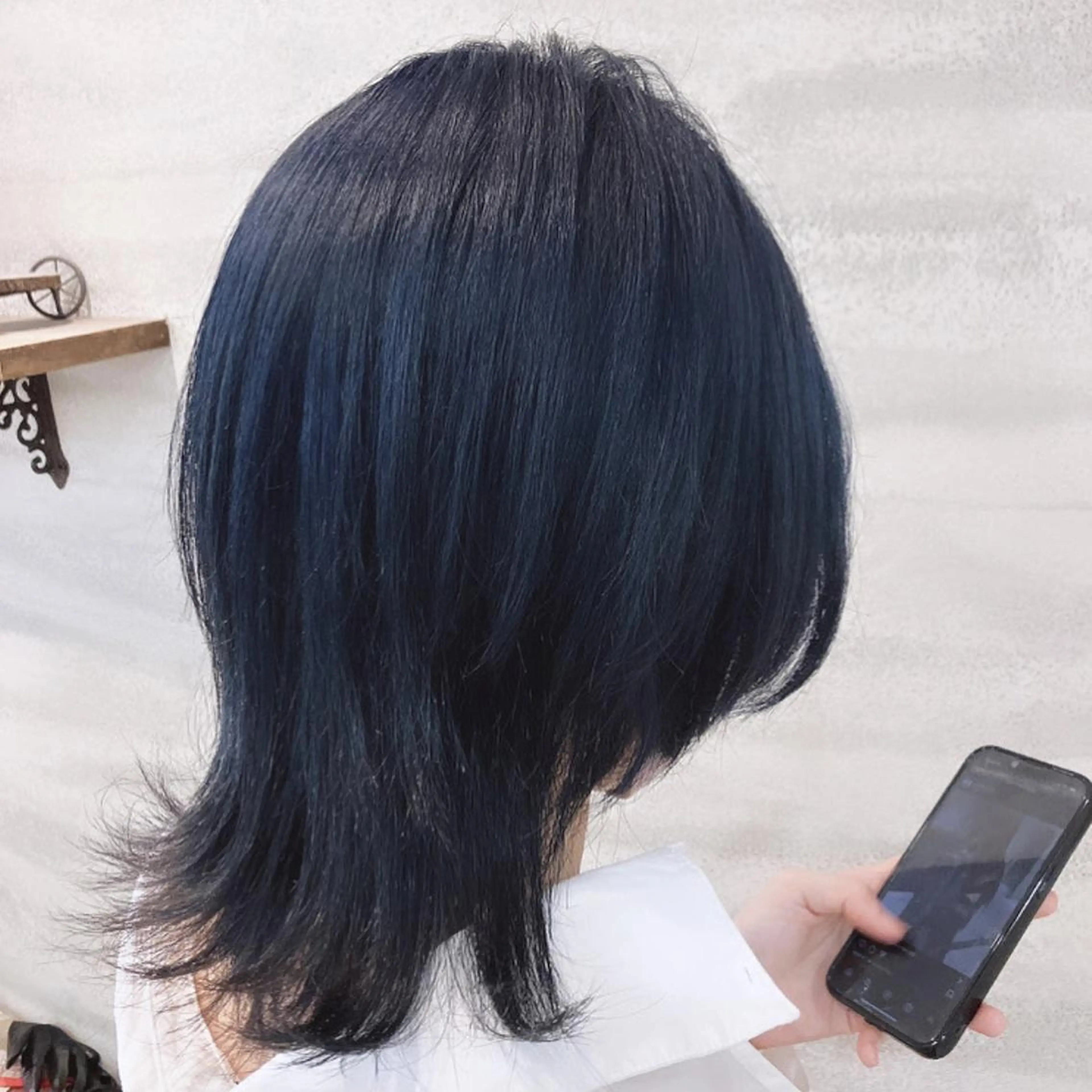 カラー ブルーカラー えばら まい/attraのヘアスタイル