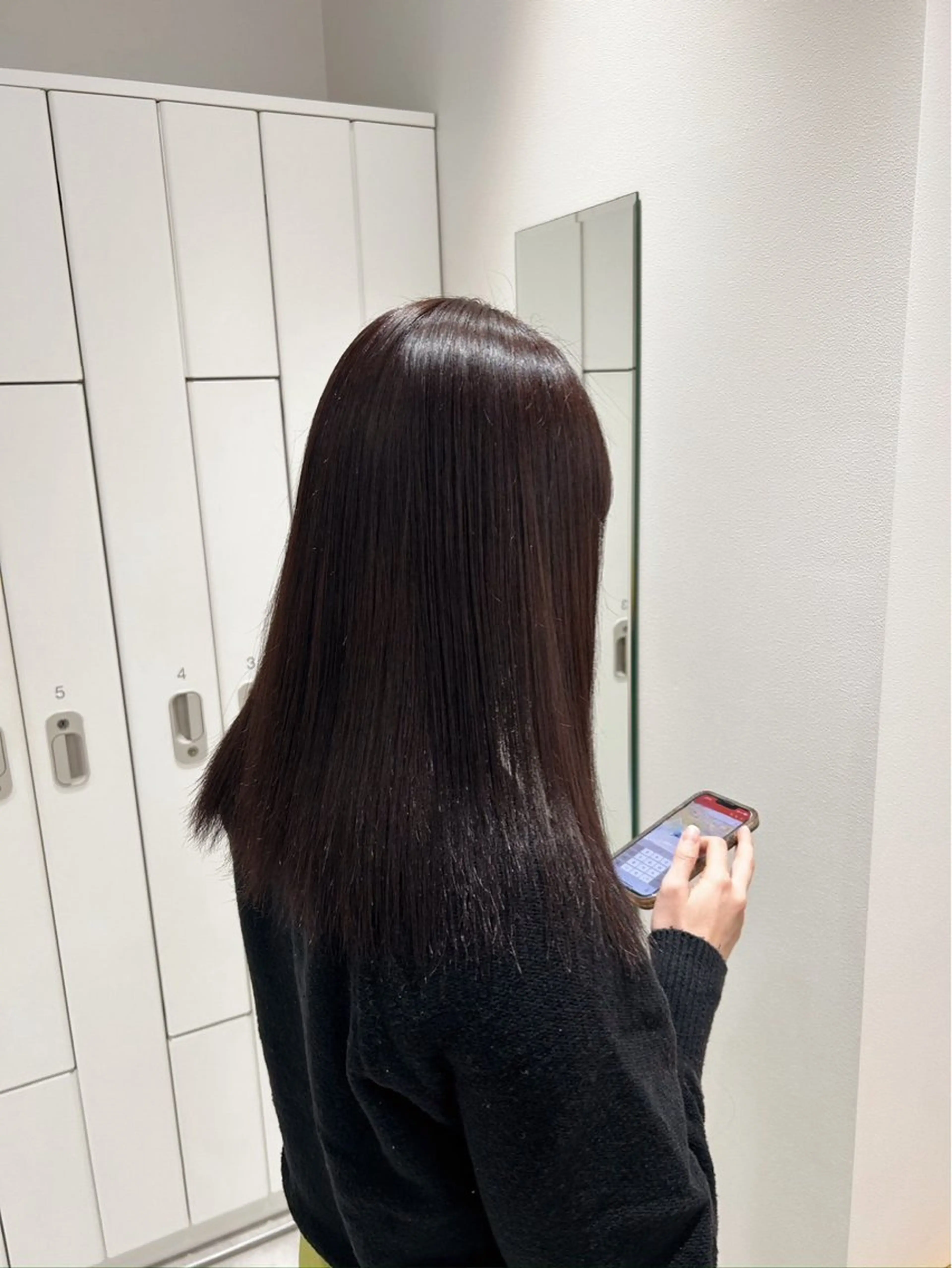 セミロング 平居 舞白のヘアスタイル