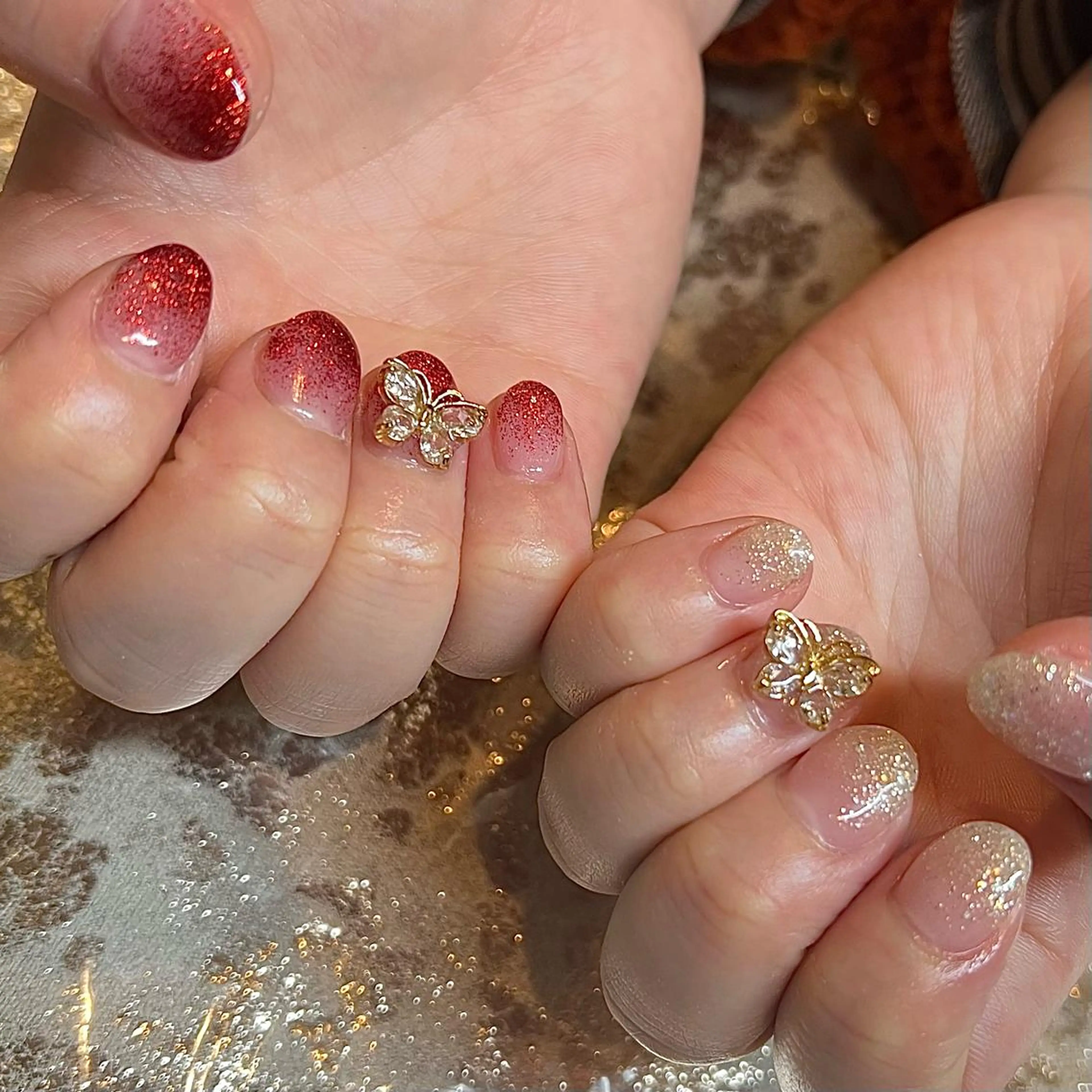 ショート ネイル グラデーション H🌺 NAILのネイルデザイン