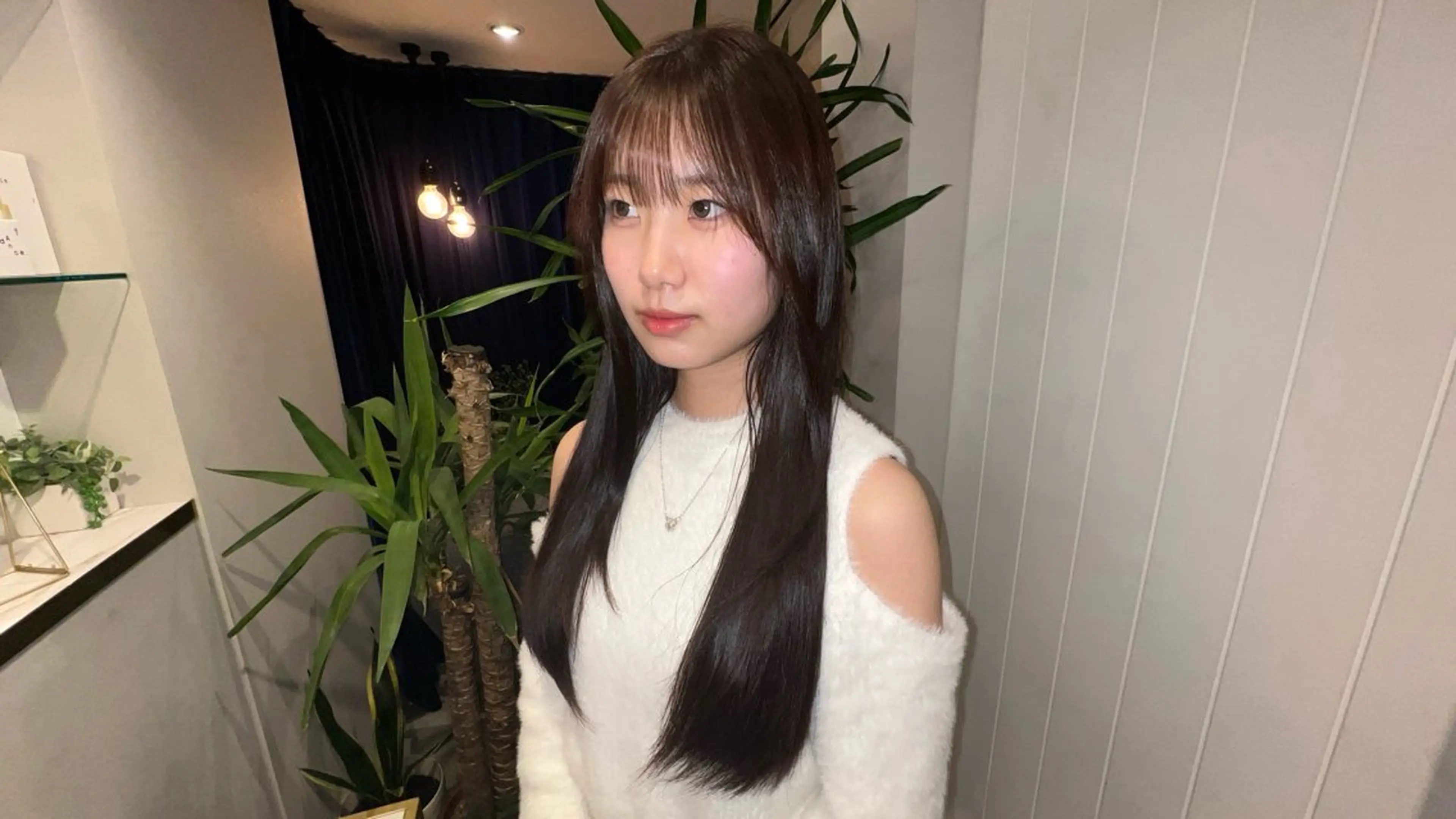 ロング ☆ 透明感カラー HARUKA ☆のヘアスタイル