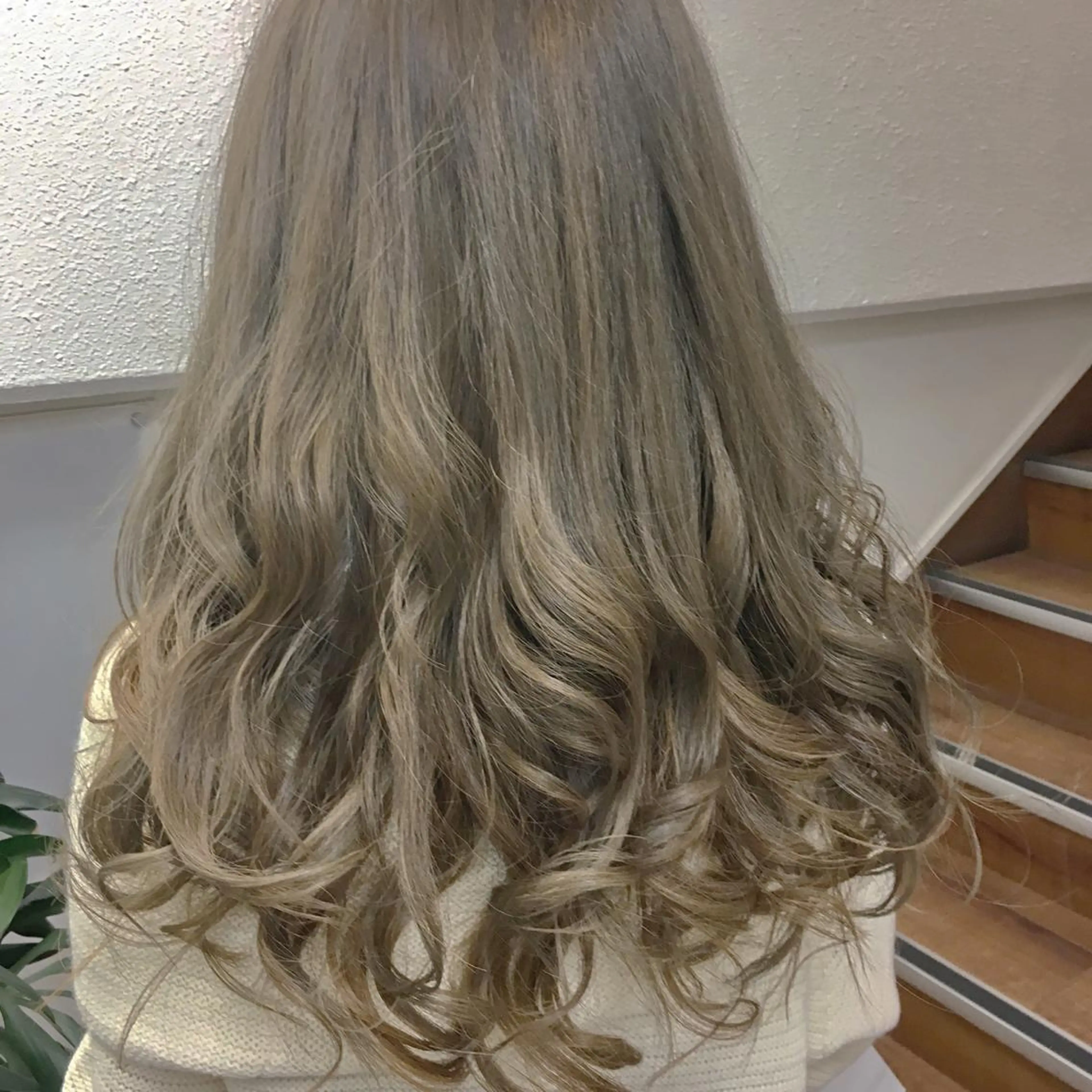 ロング カラー 透明感カラー グレージュ カット ヘアカラー トリートメント 髪質改善/美髪矯 正ヤマモトハルキのヘアスタイル