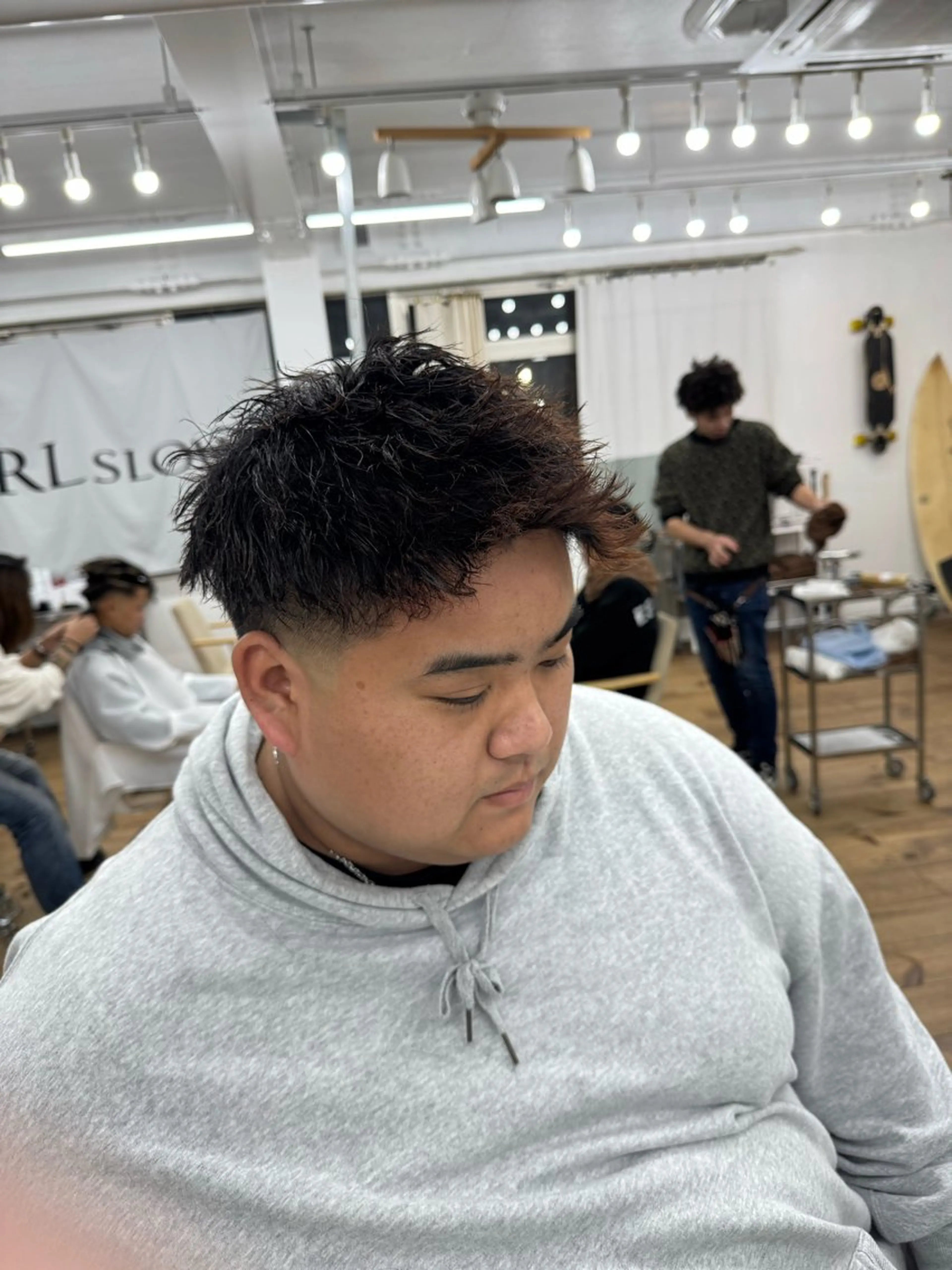 ショート パーマ メンズ モヒカン メンズパーマ メンズツイストパーマ ツイストパーマ カット パーマ メンズ特化サロン ユウヘイのヘアスタイル