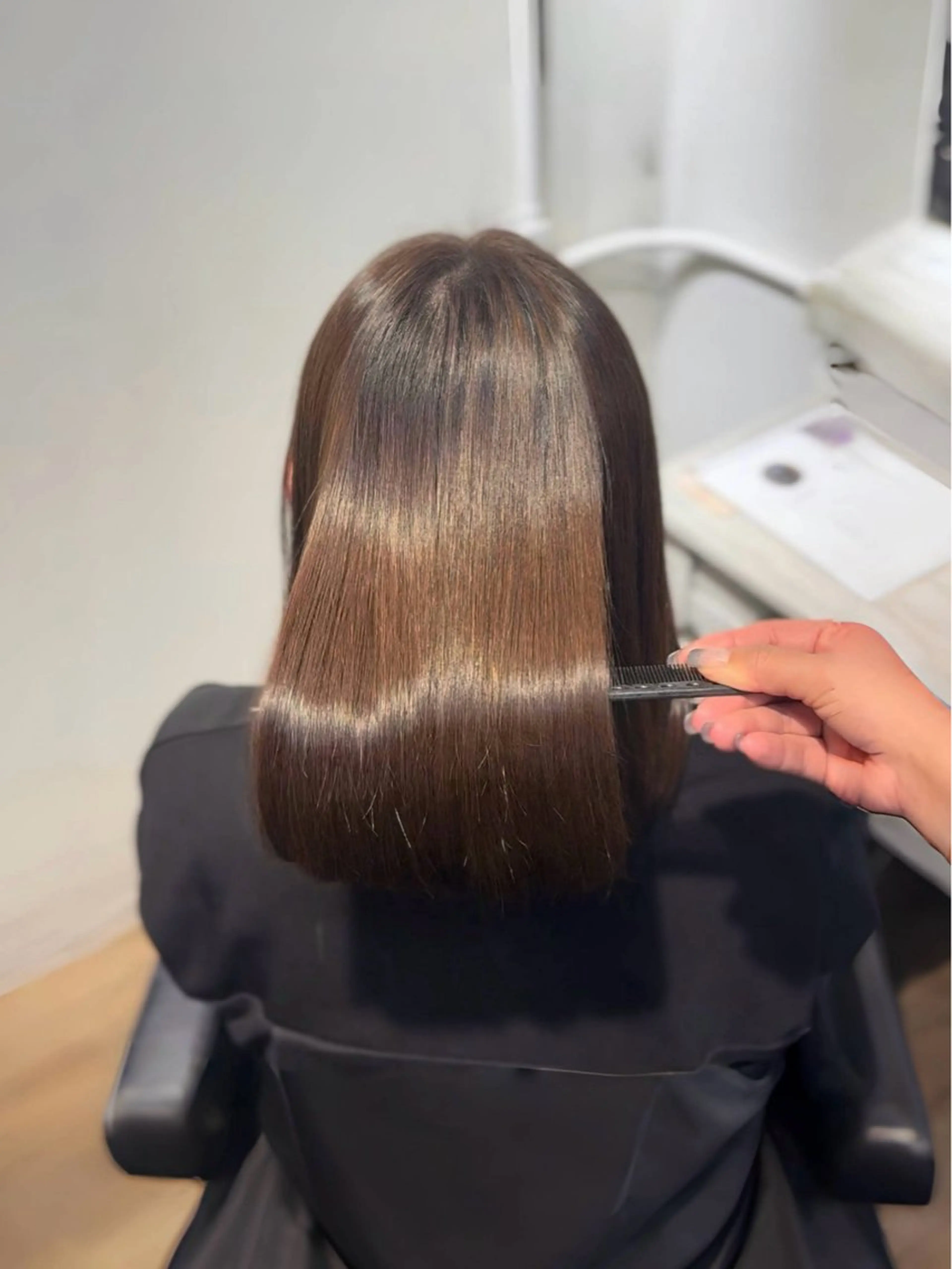 セミロング 縮毛矯正 トリートメント 茶屋町/ワンカラー RAN　モデル募集中のヘアスタイル