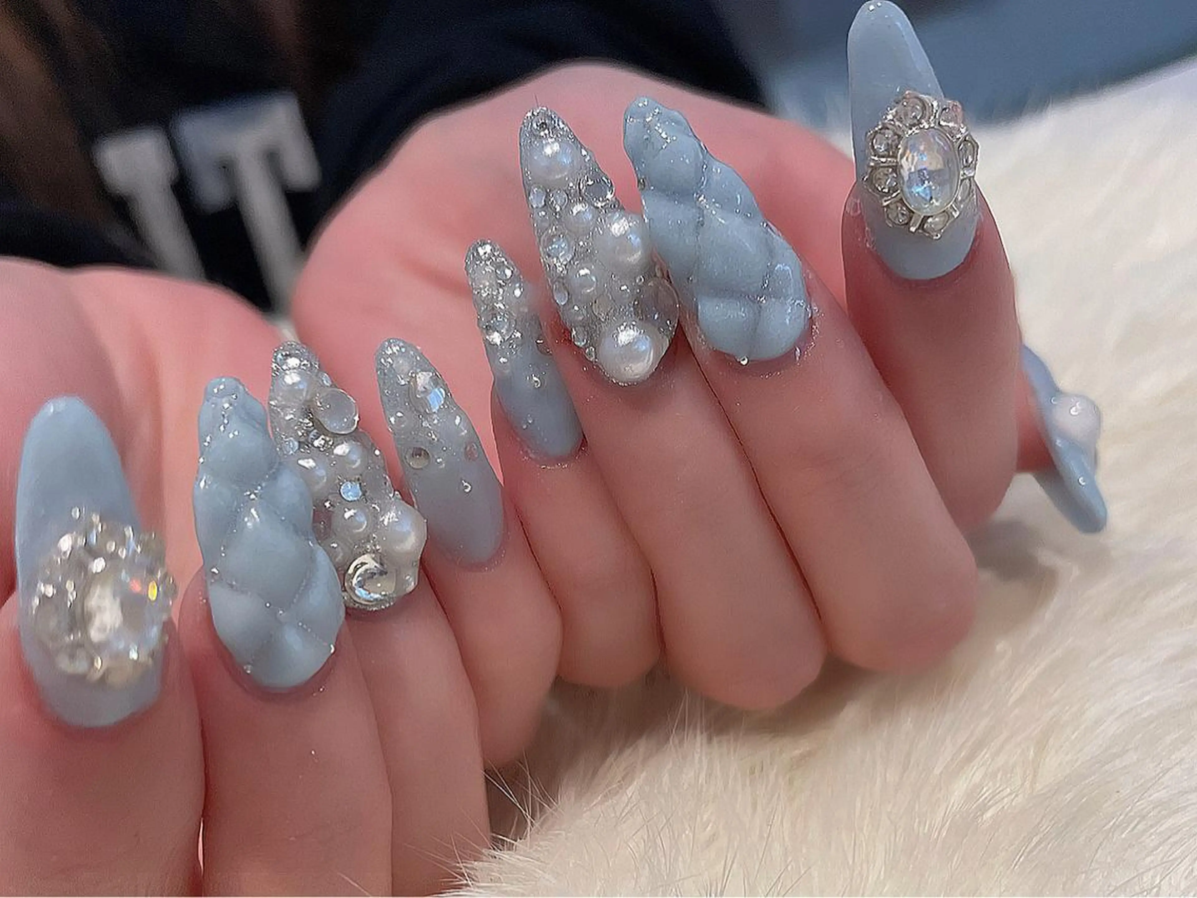 ネイル ハンドネイル Re Pearl～コーディネートサロン～ 市駅前店所属・NARUMI HYODOのネイルデザイン