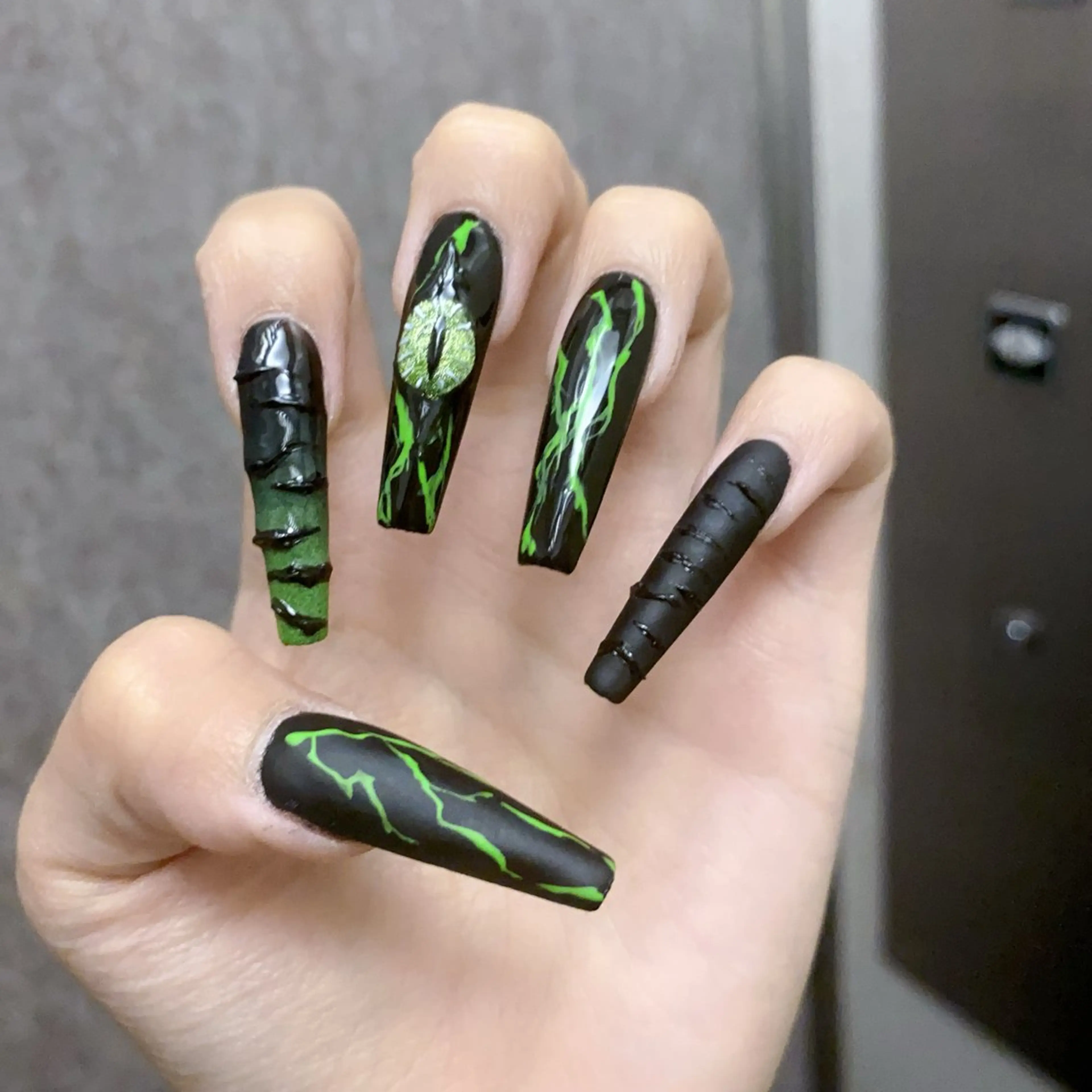 ネイル ハンドネイル ハンドケア 🤩 Yuliaユリアのネイルデザイン