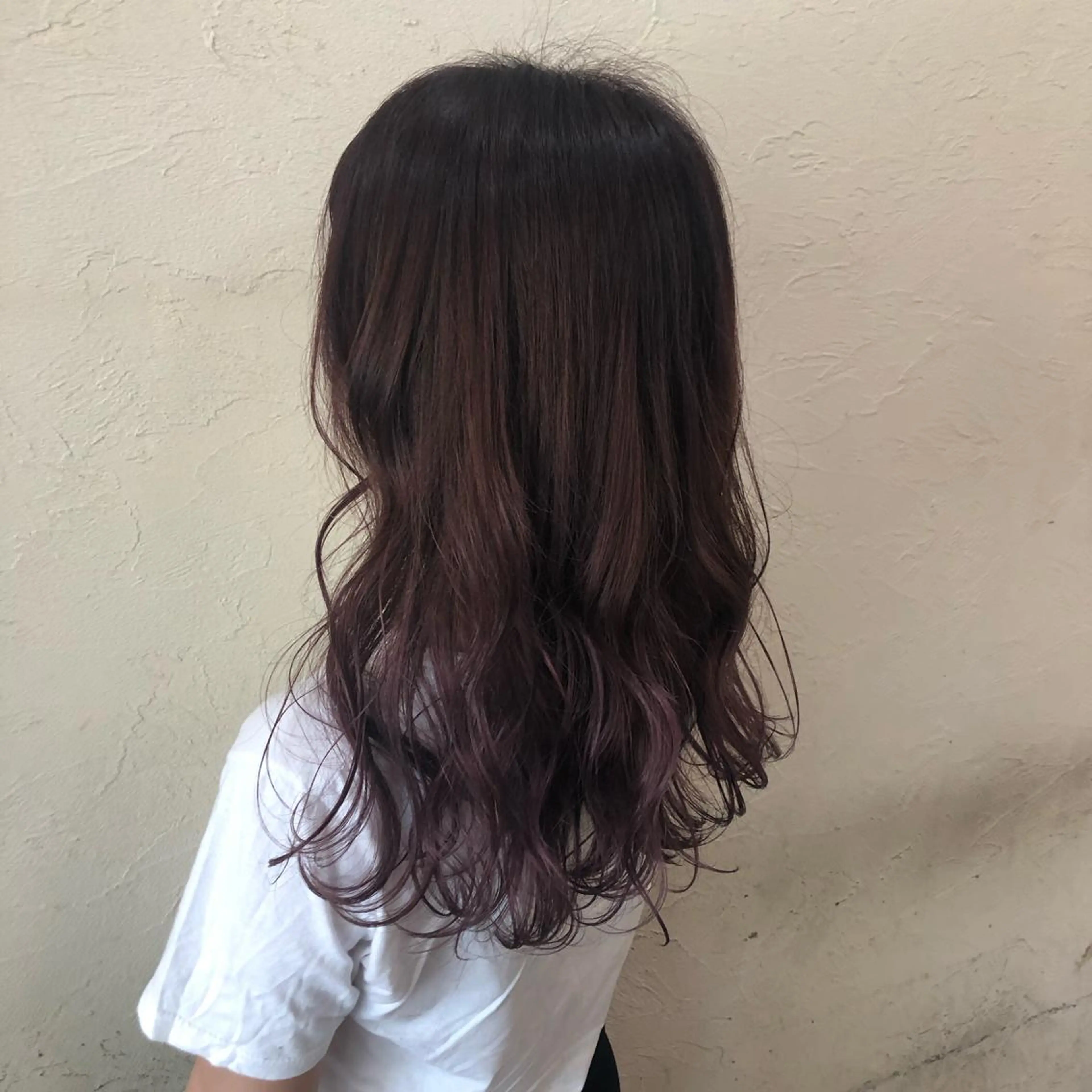 ロング カラー ブリーチ グラデーションカラー ENIF ヤマグチアツコのヘアスタイル