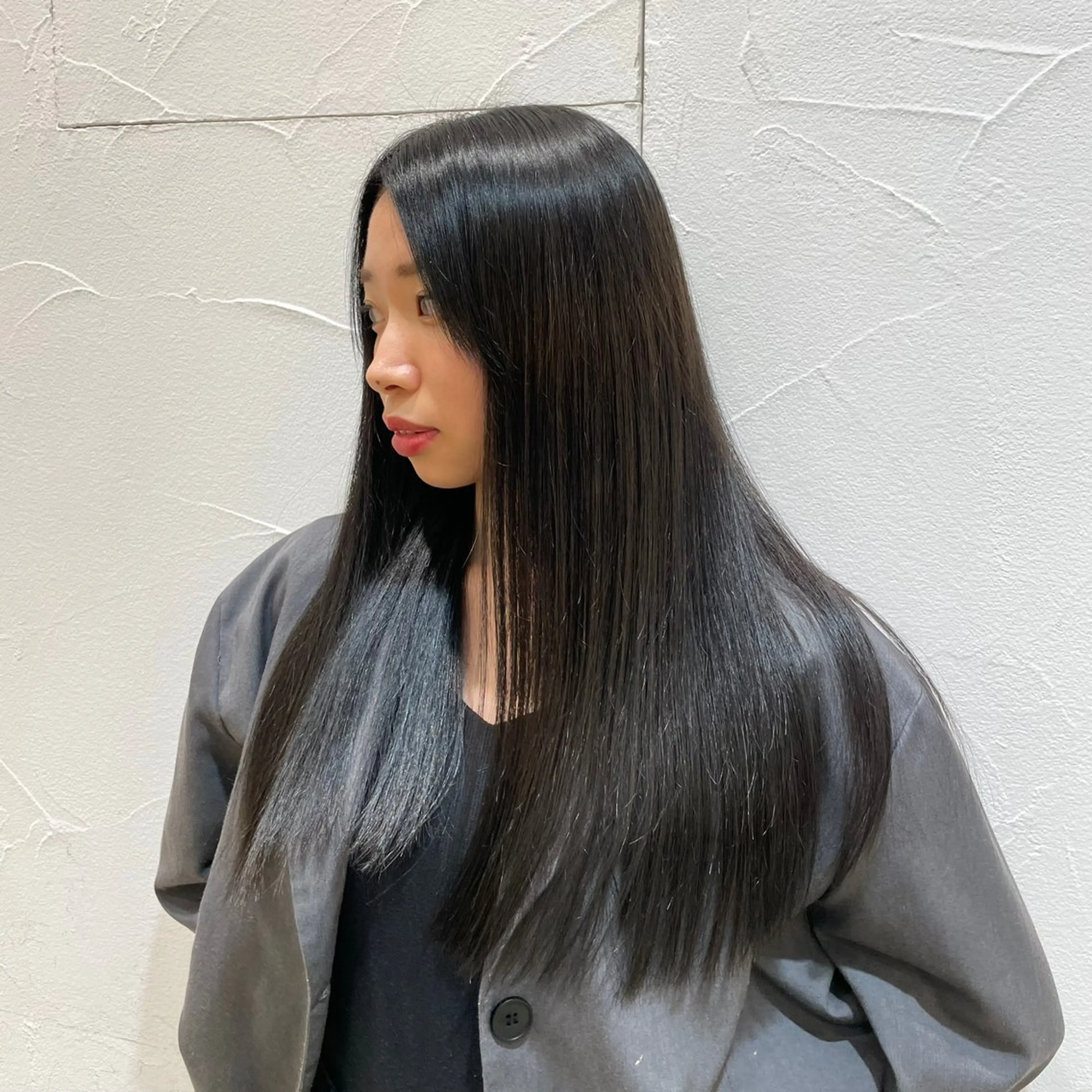 ロング カラー ヘアカラー 浦野 遥のヘアスタイル