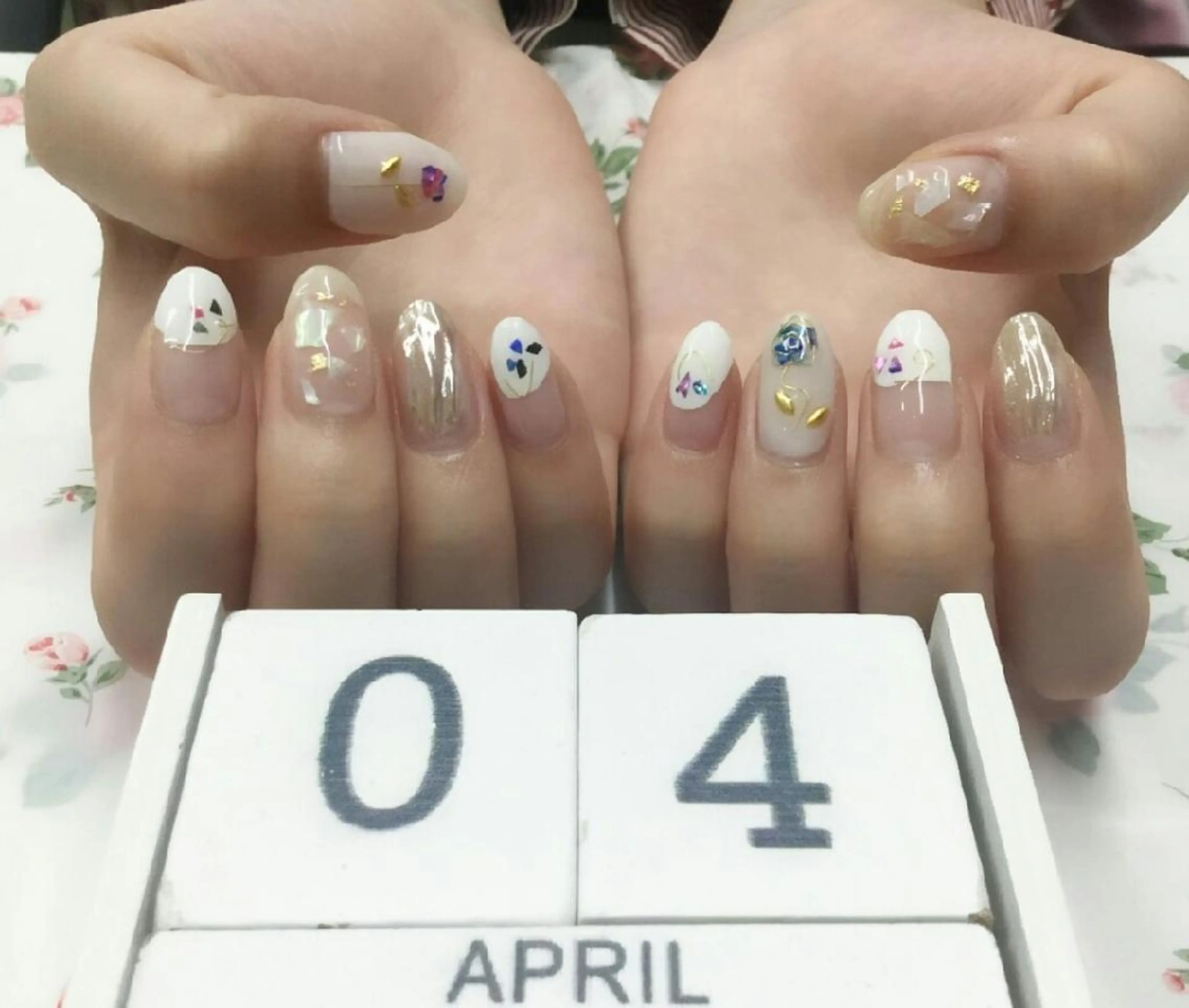 ネイル ニュアンスネイル JEWEL nailのネイルデザイン