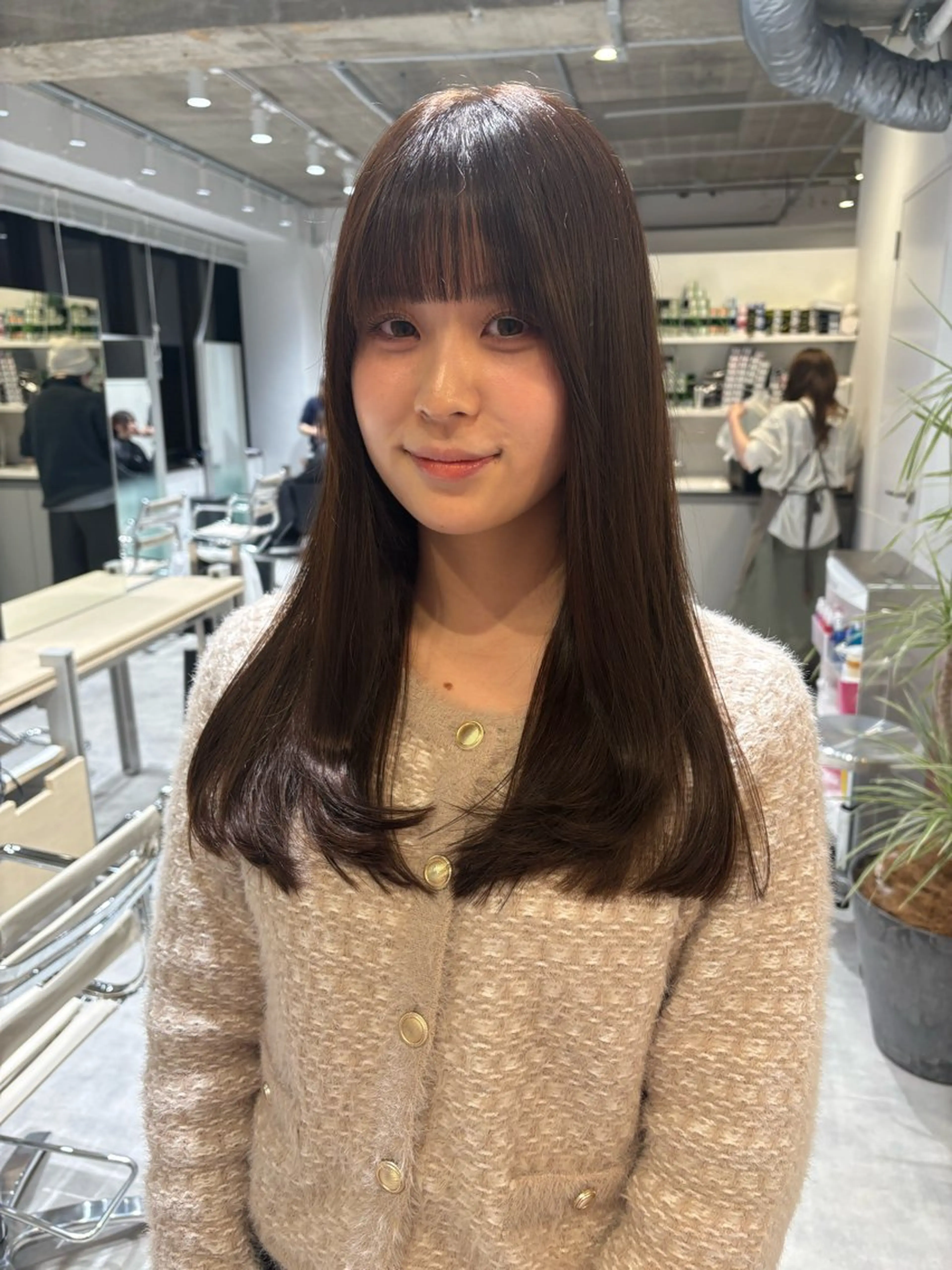 ロング カット ヘアカラー トリートメント レイヤーカット ✨️奥田良太✨️のヘアスタイル