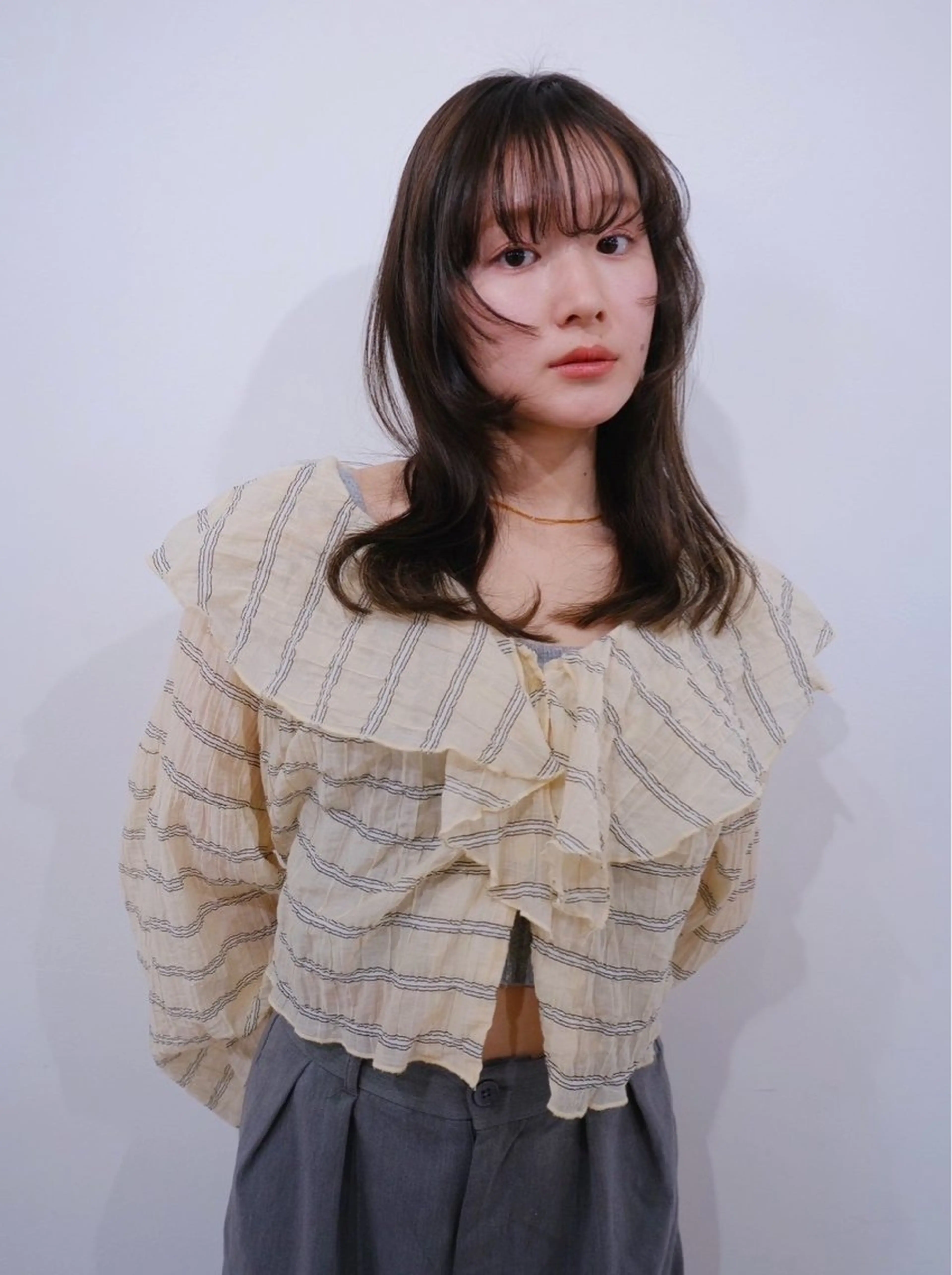 セミロング カラー 顔周りカット カット ヘアカラー トリートメント 真弓 理沙のヘアスタイル