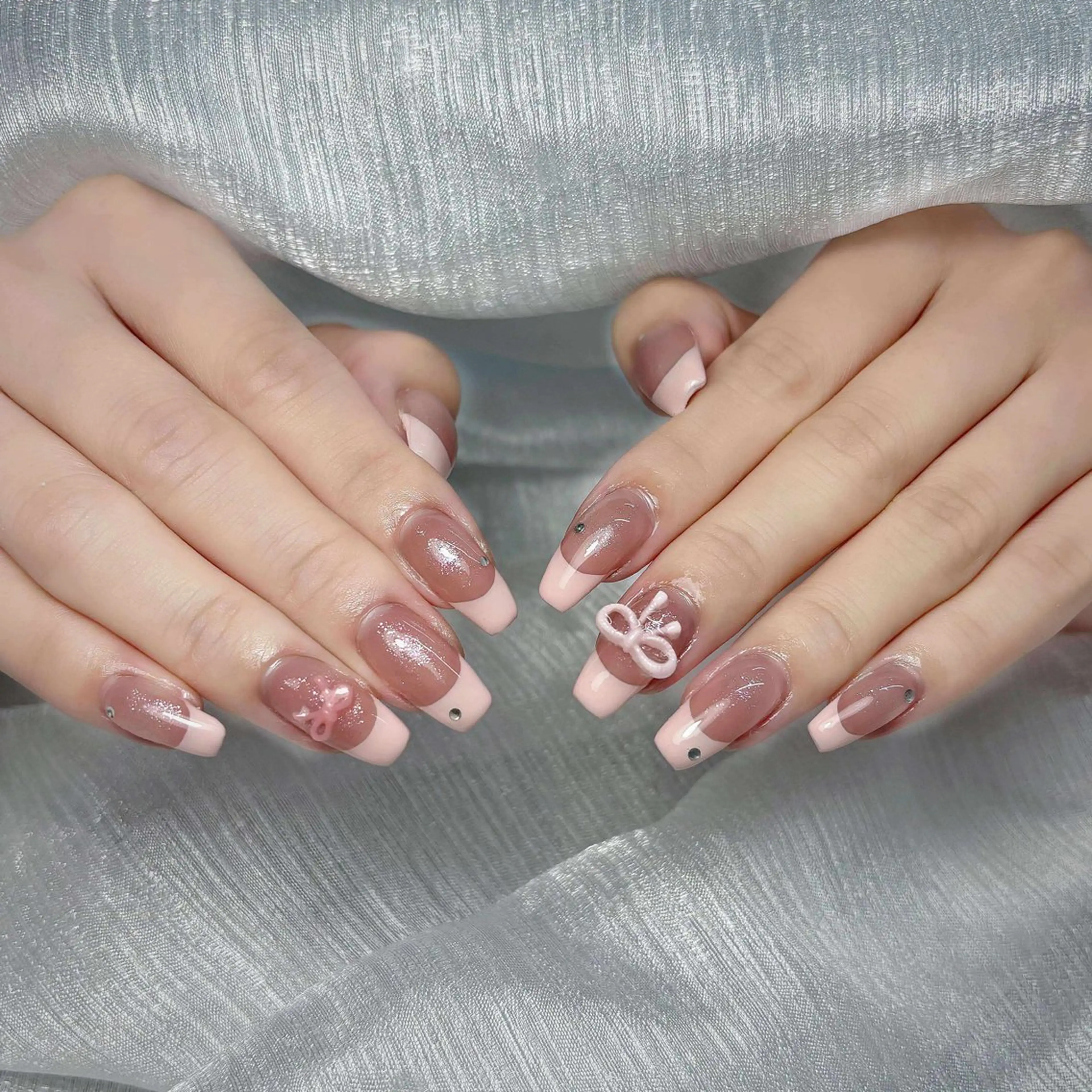 ネイル ハンドネイル ハンドケア いちご chan novaのネイルデザイン