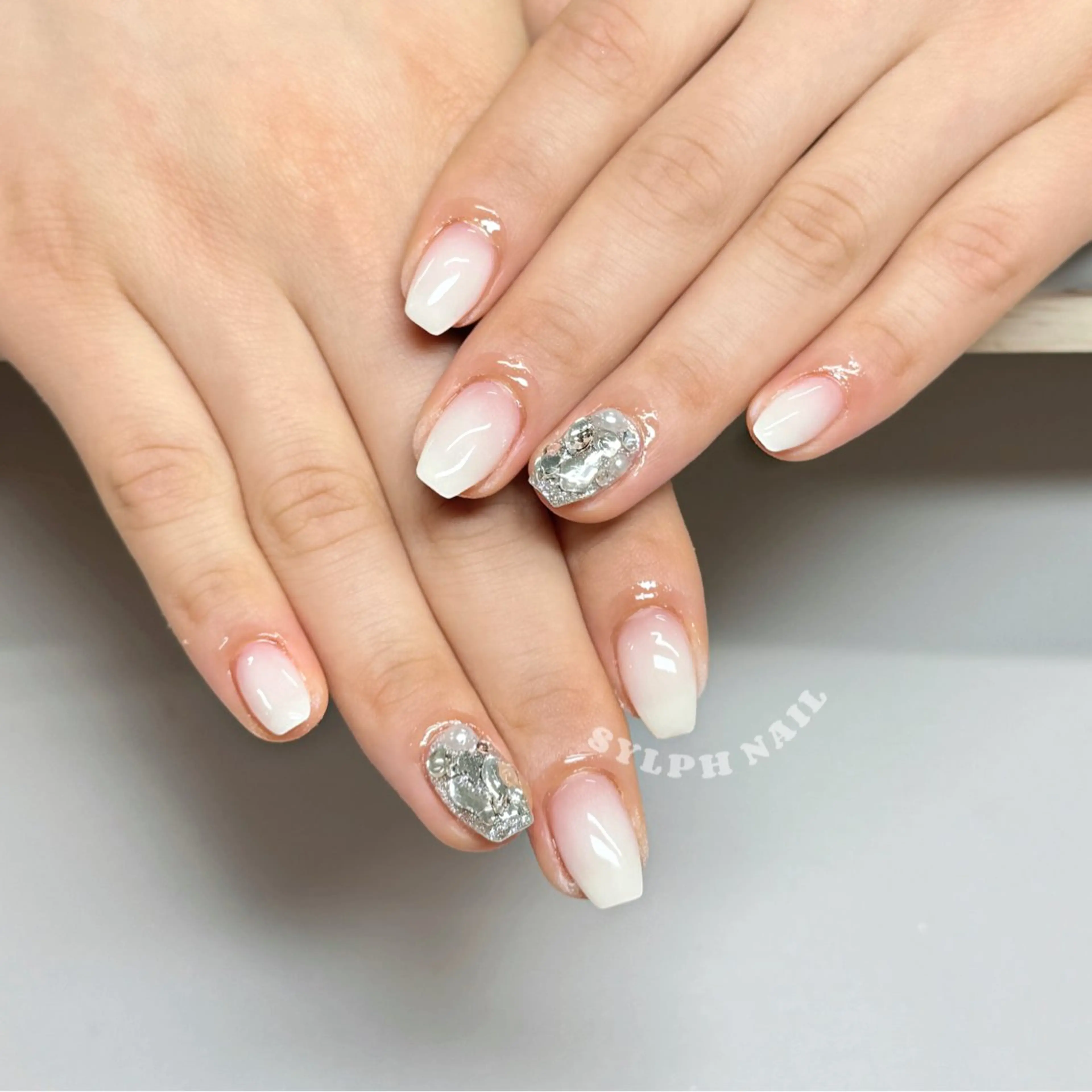 ネイル ハンドネイル Trend Nail シルフのネイルデザイン
