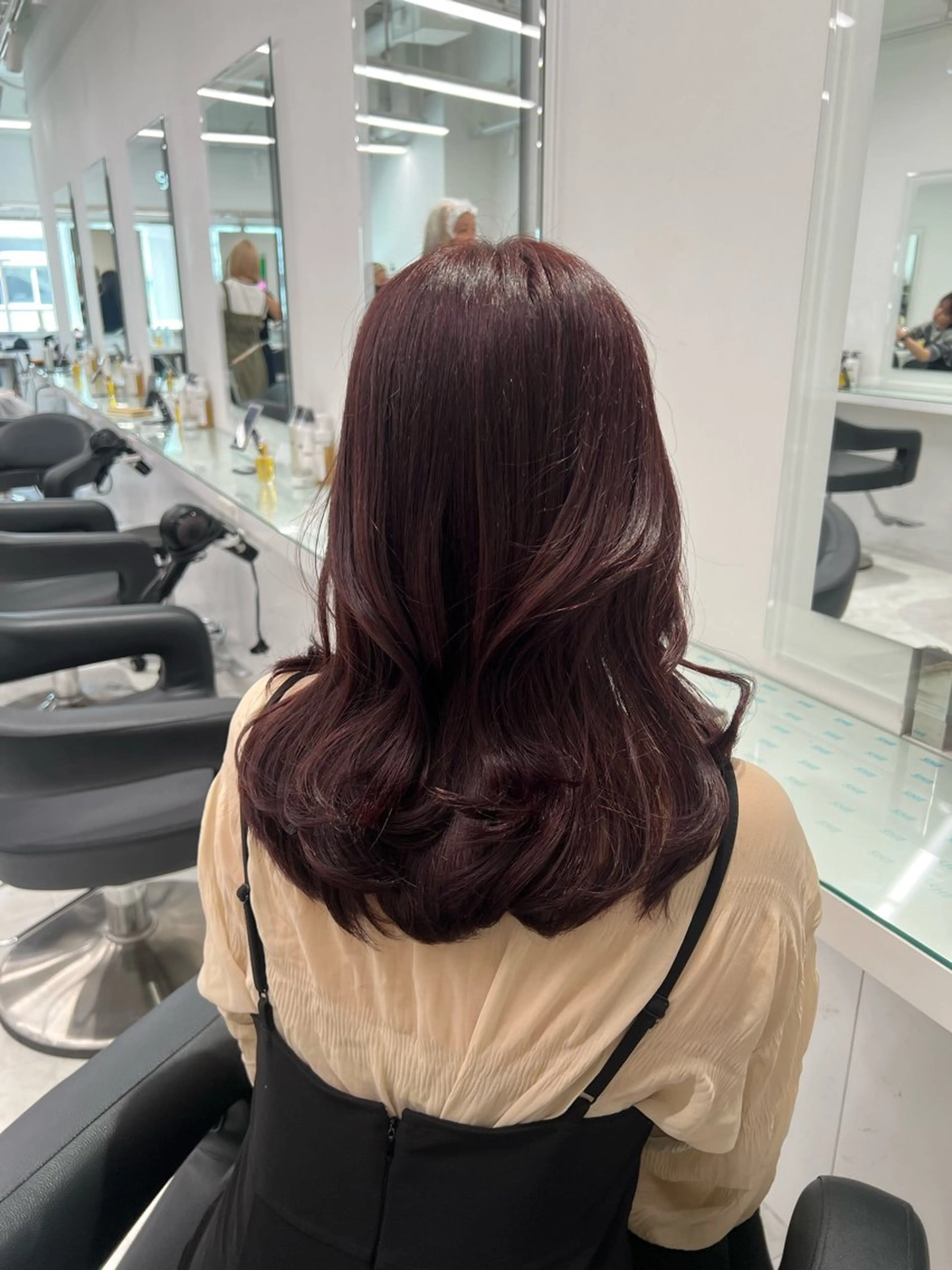 カラー カット ヘアカラー トリートメント ブリーチなし透明感 💗RYOTAのヘアスタイル