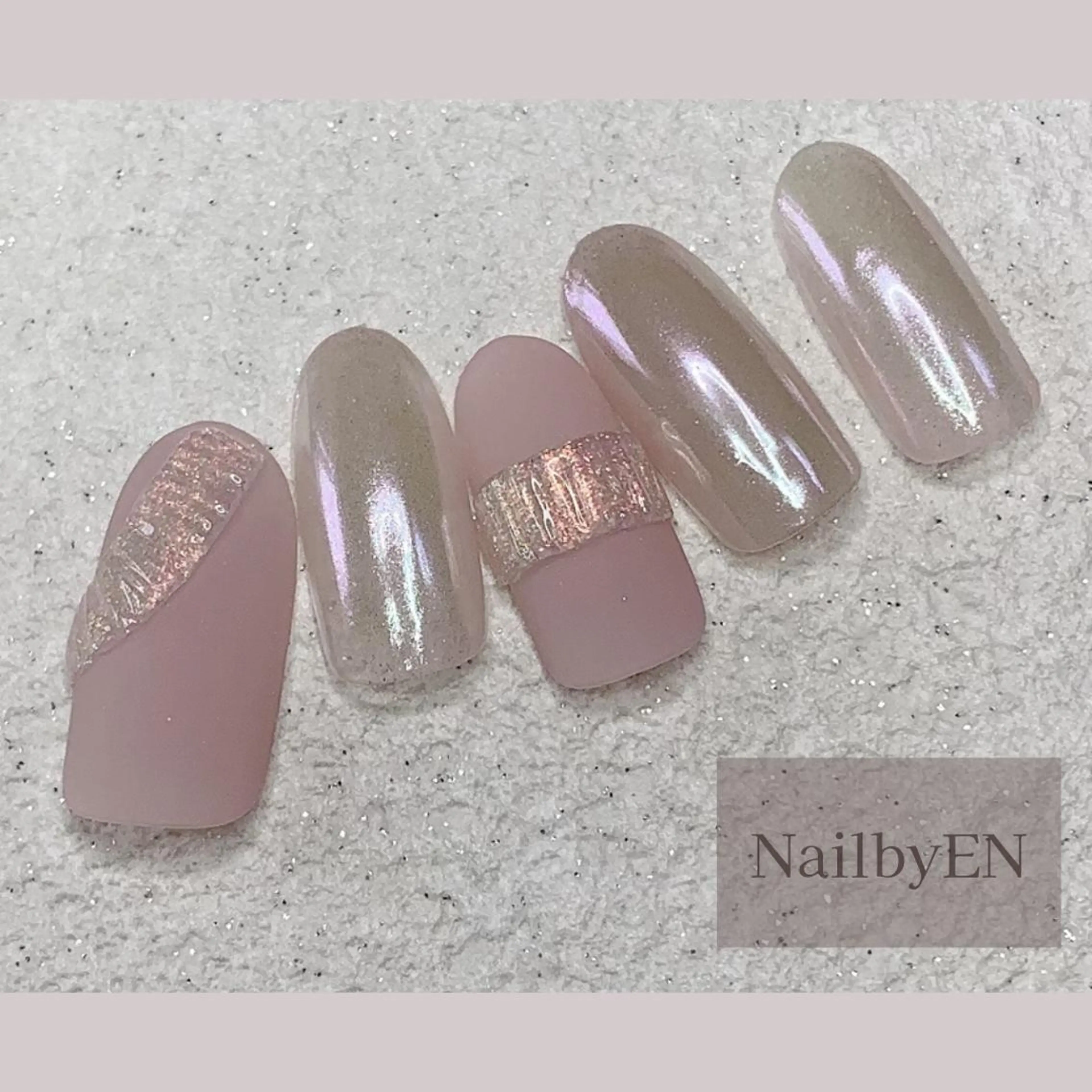 ネイル Nail&Wax by ENのネイルデザイン