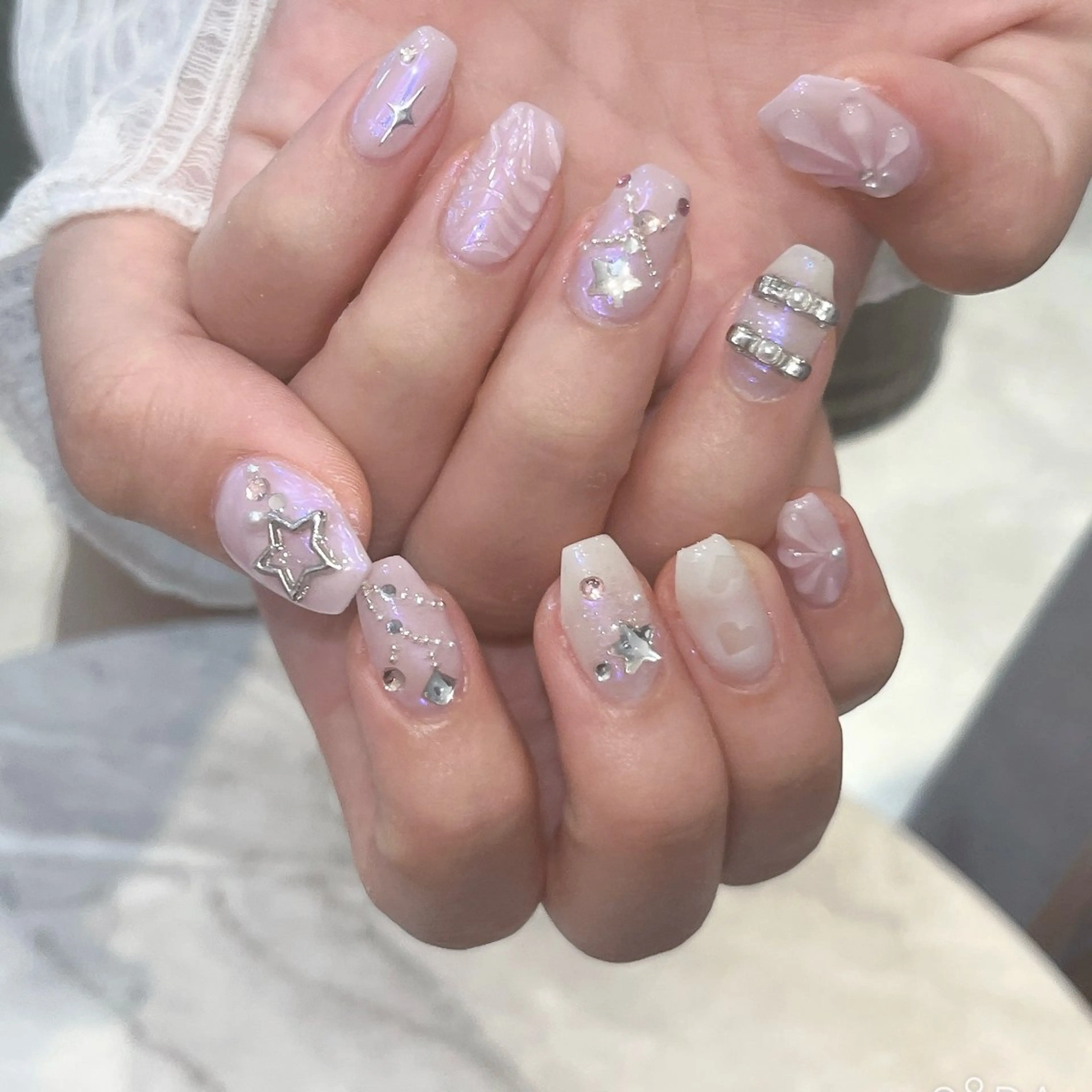 ネイル ハンドネイル CARAT/ Rinaのネイルデザイン