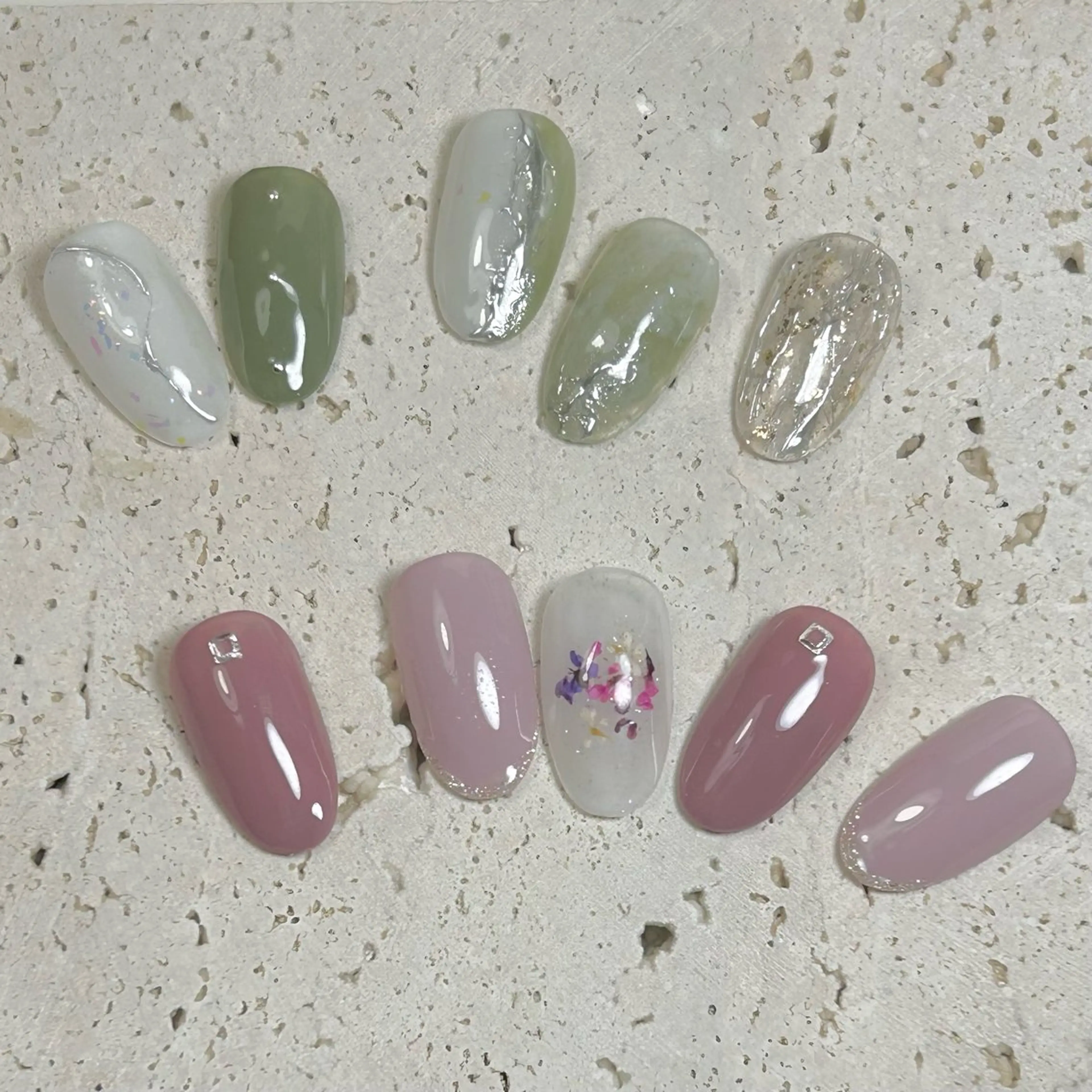 ネイル Nailsalon Yのネイルデザイン