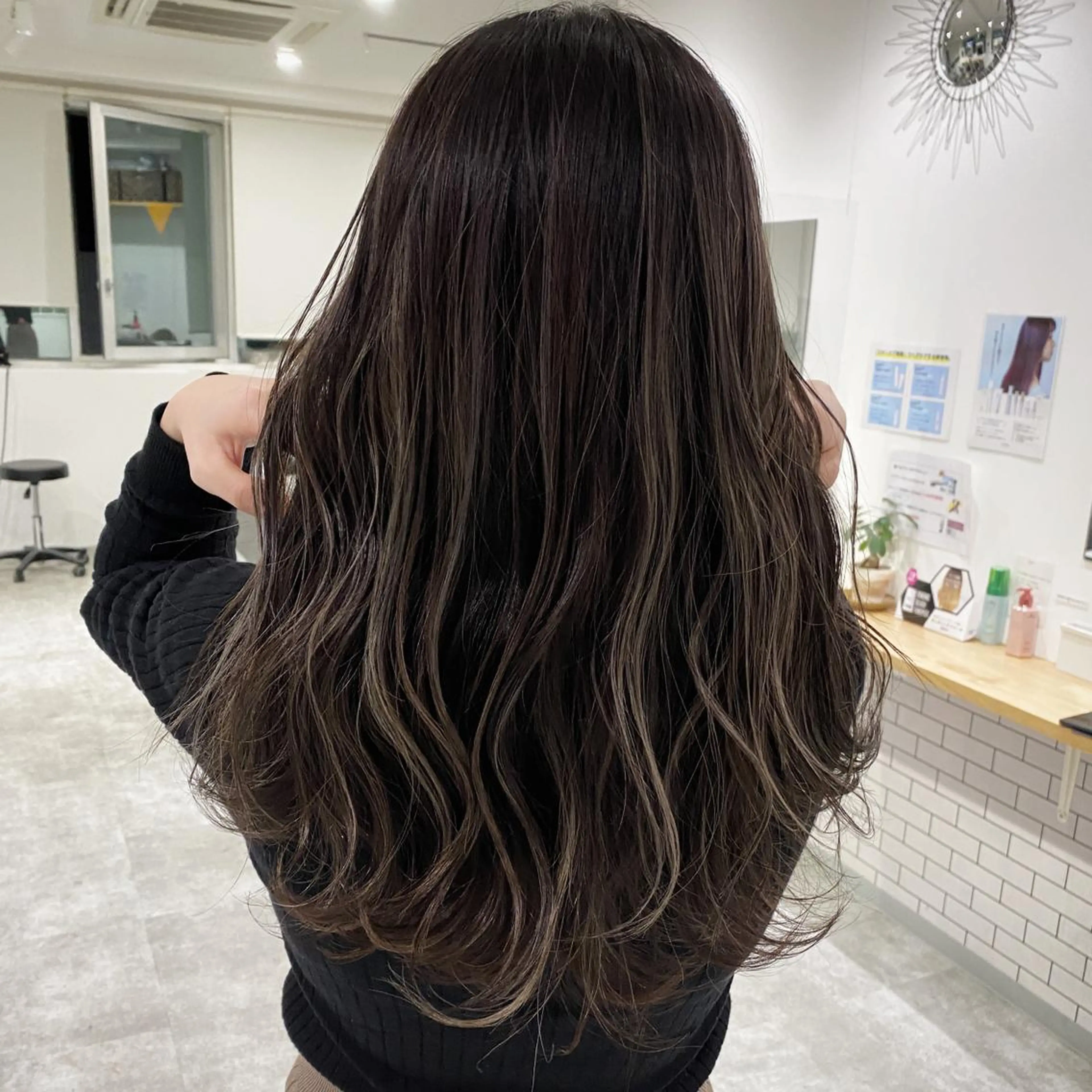 ミディアム カラー グレージュ ハイライトカラー ハイライト カット ヘアカラー トリートメント JIL BLAN 京都のヘアスタイル