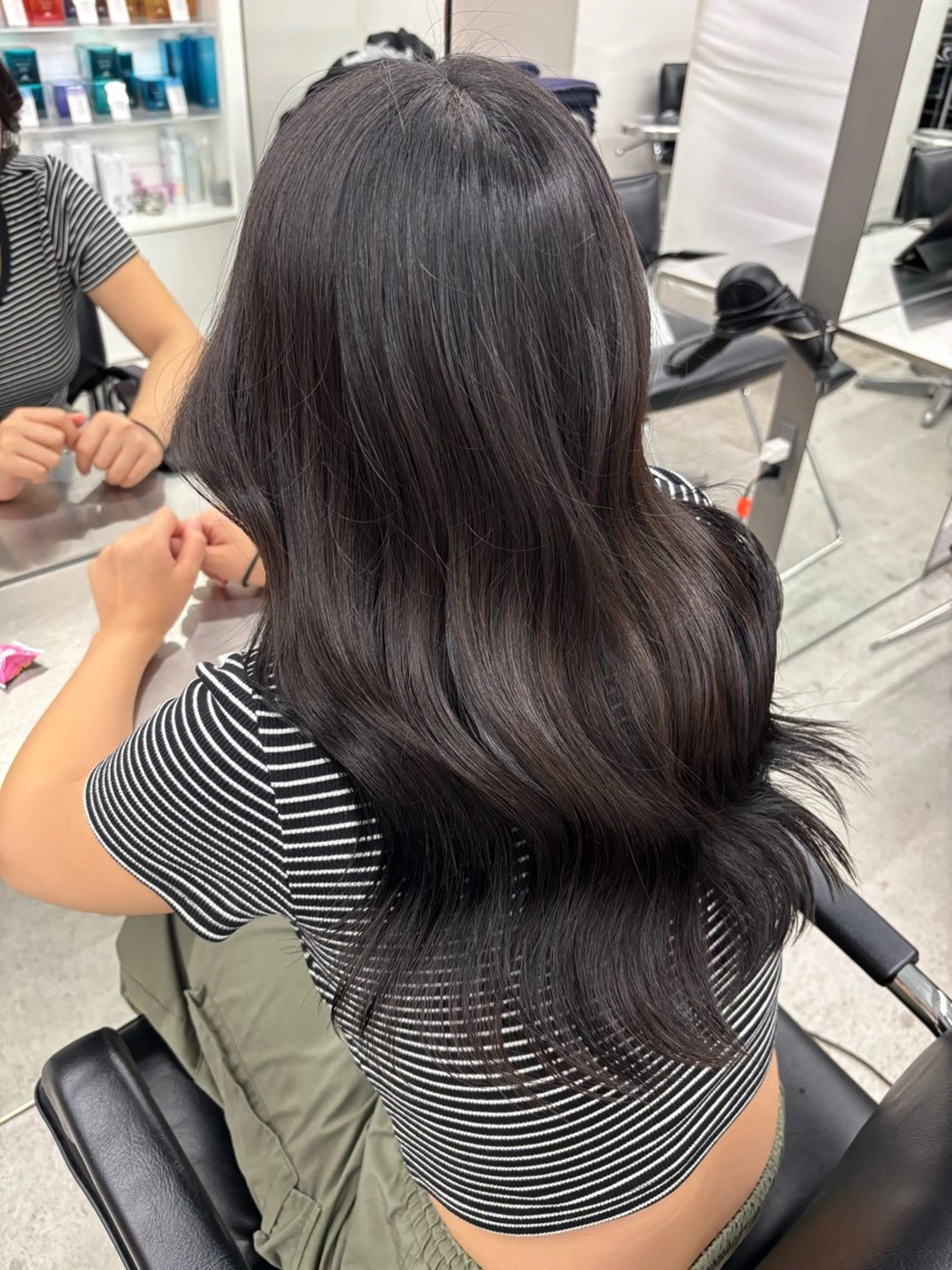 ミディアム カラー ベージュカラー ブリーチ ブラウンカラー ケアブリーチ カシス カット ヘアカラー トリートメント 艶感×抜け感hair /ReLit 正源のヘアスタイル