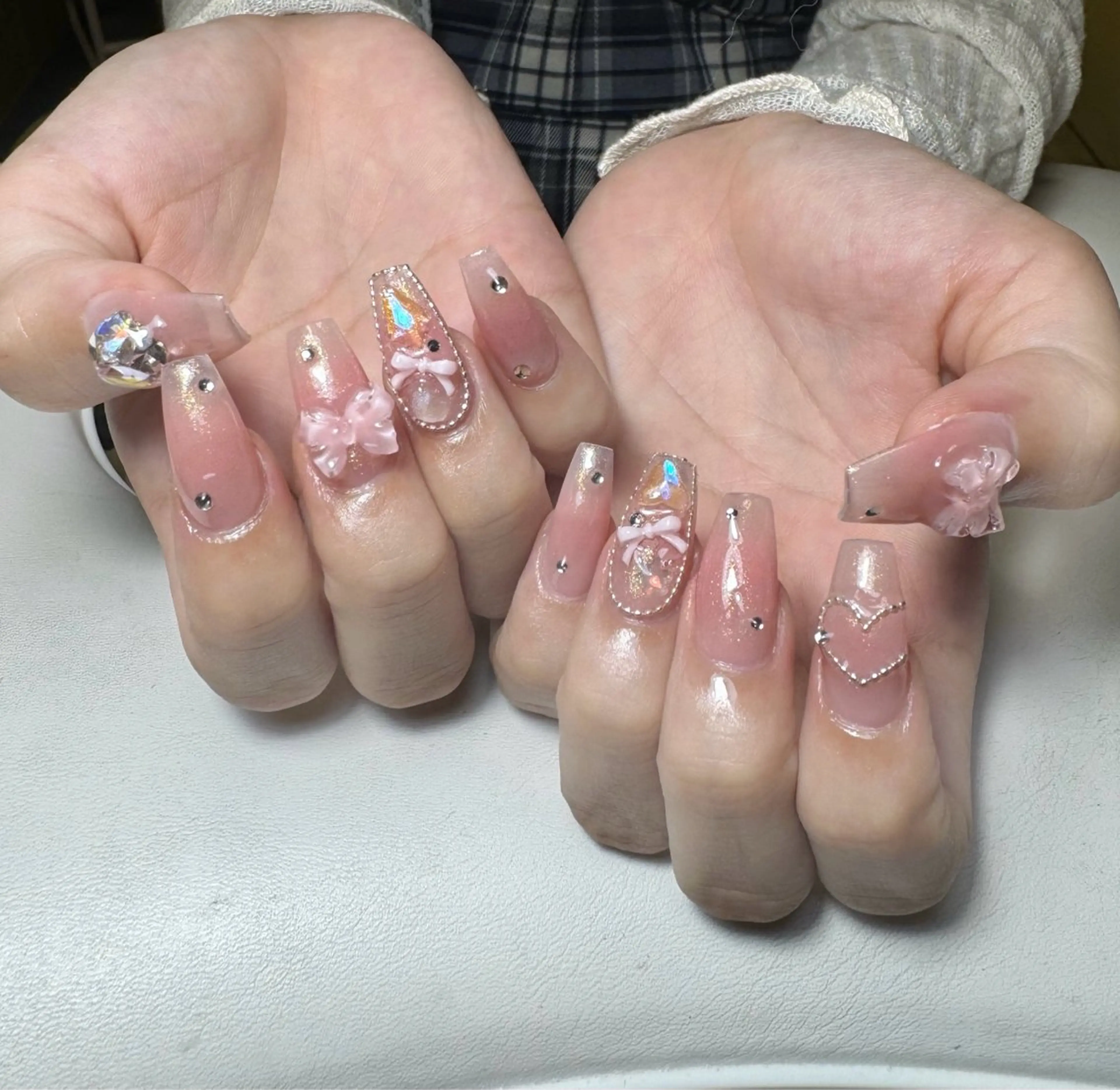 ネイル ハンドネイル ain nailのネイルデザイン
