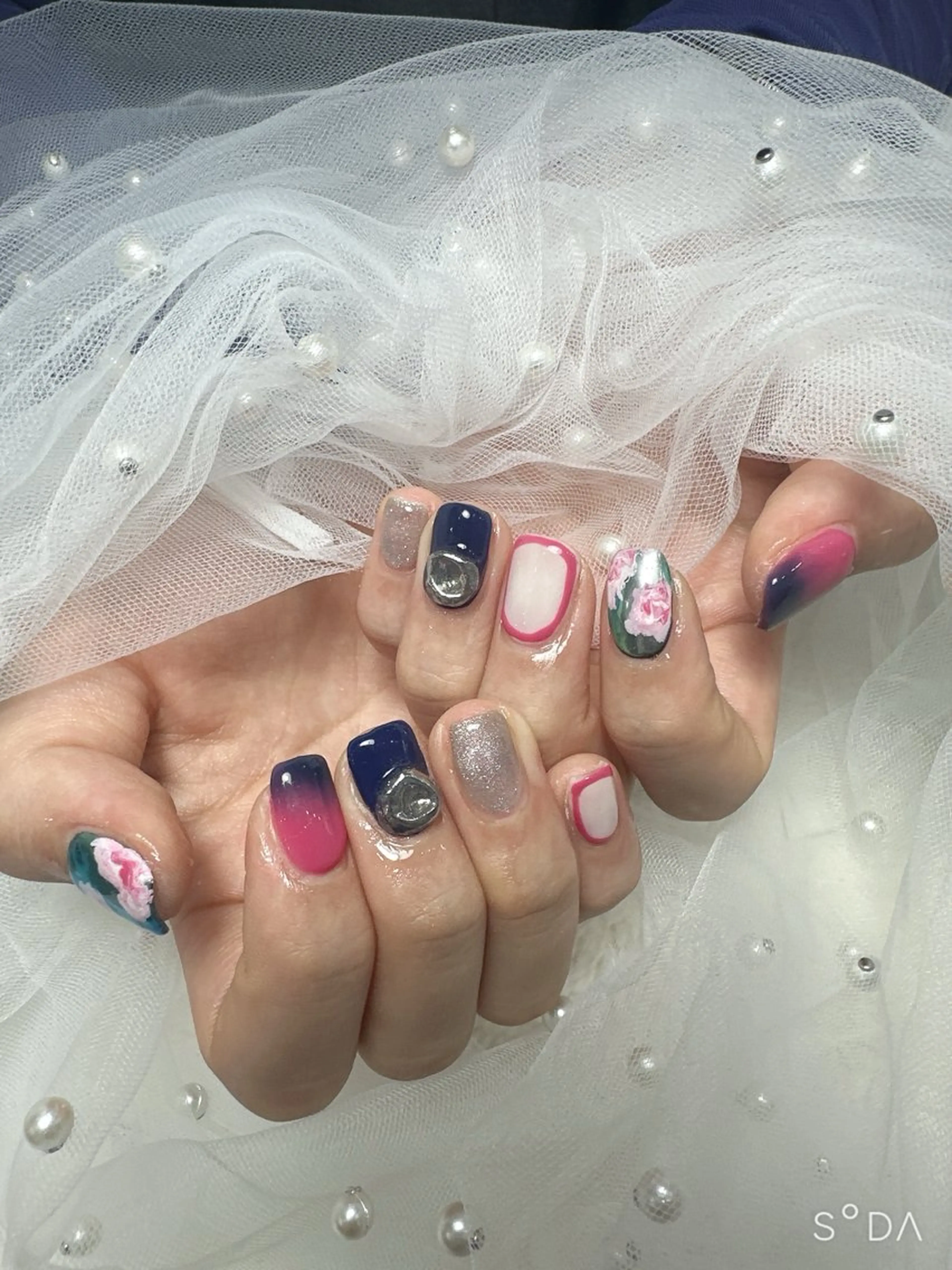 ネイル ハンドネイル Max nail&eyeのネイルデザイン