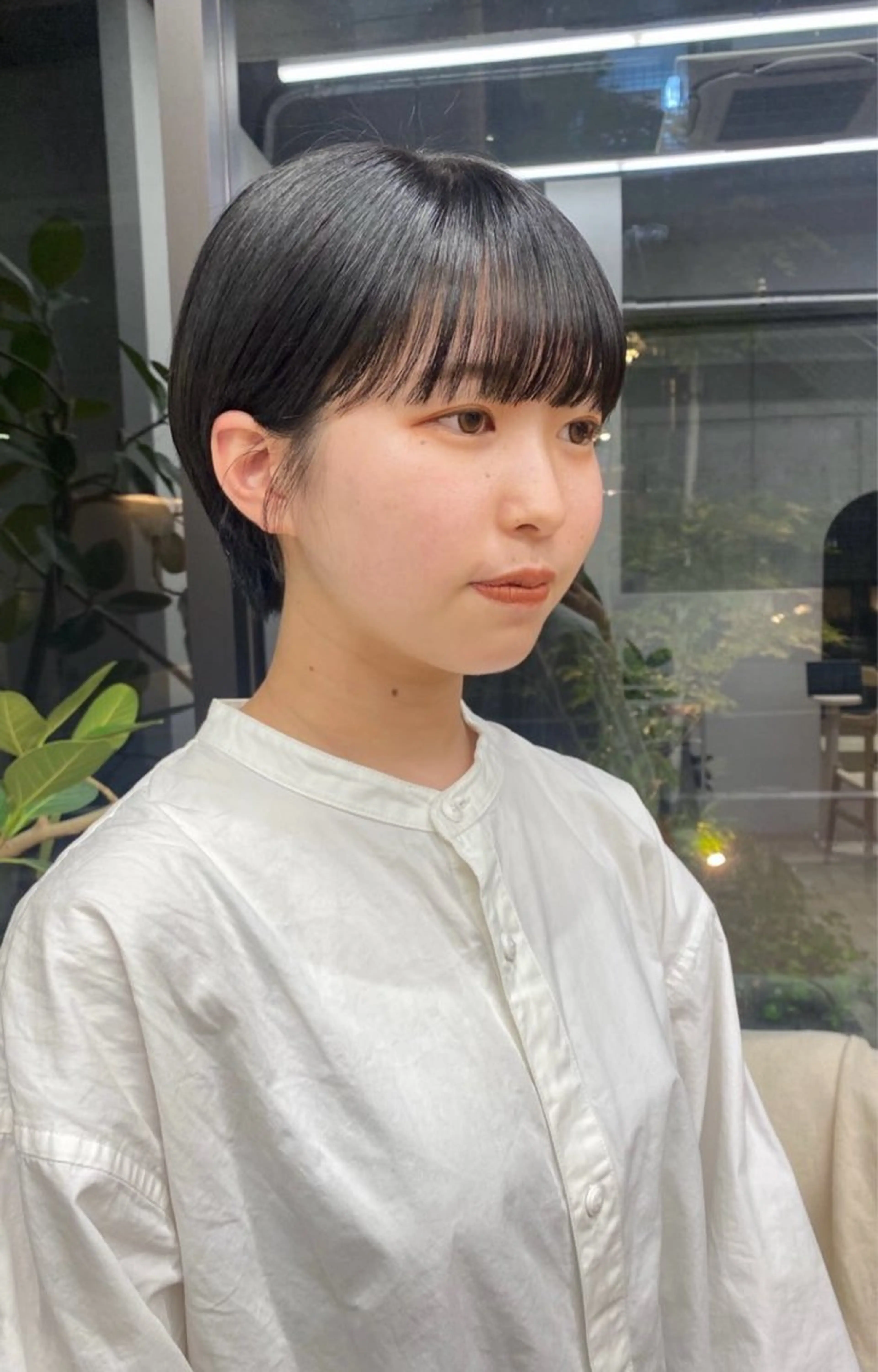 ショート ショートヘア 暖色、透明感カラー/ 花🌼のヘアスタイル