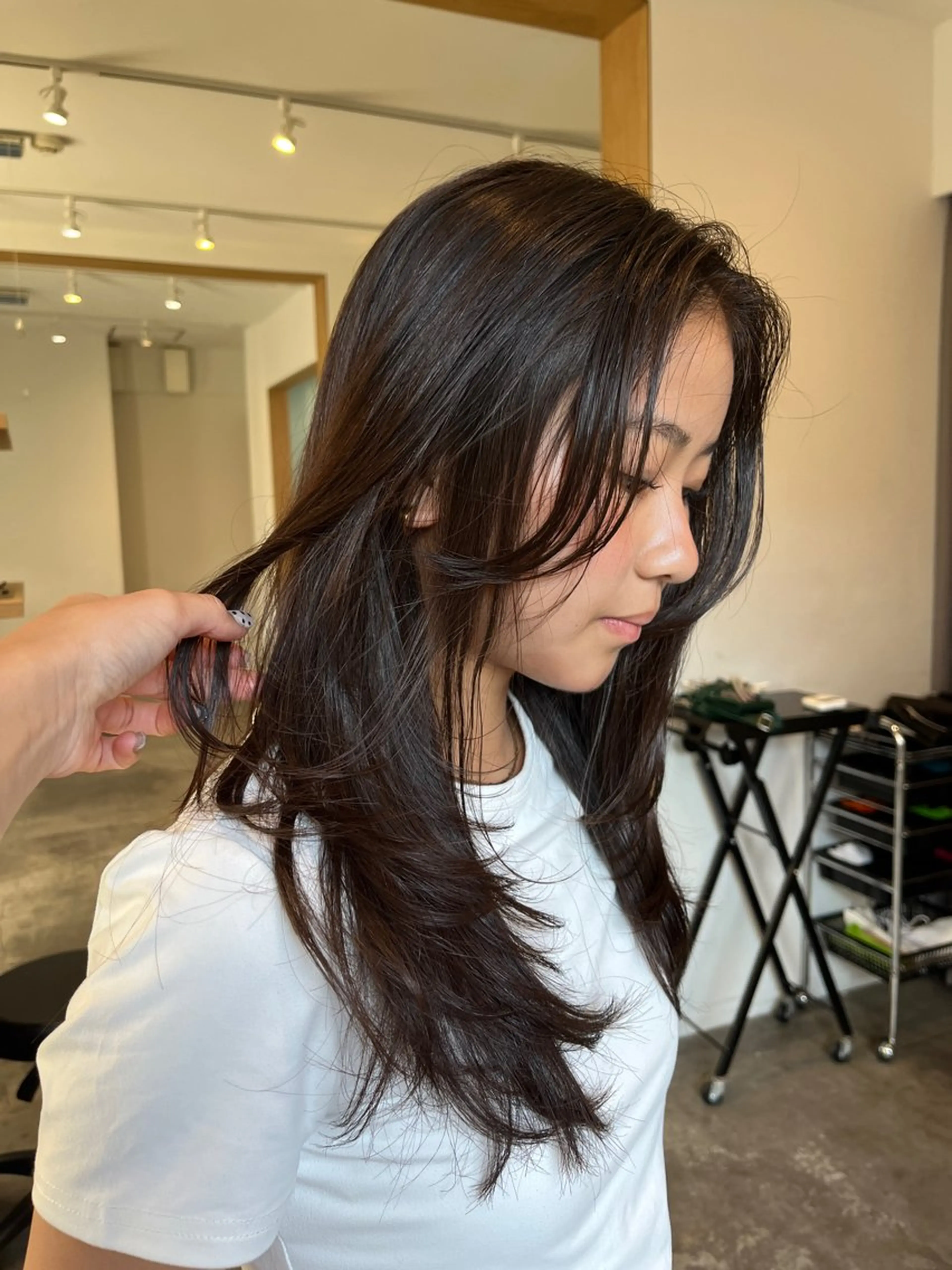 セミロング レイヤーカット 縮毛矯正 カット トリートメント YUI／透明感カラー /レイヤーカット🦢のヘアスタイル