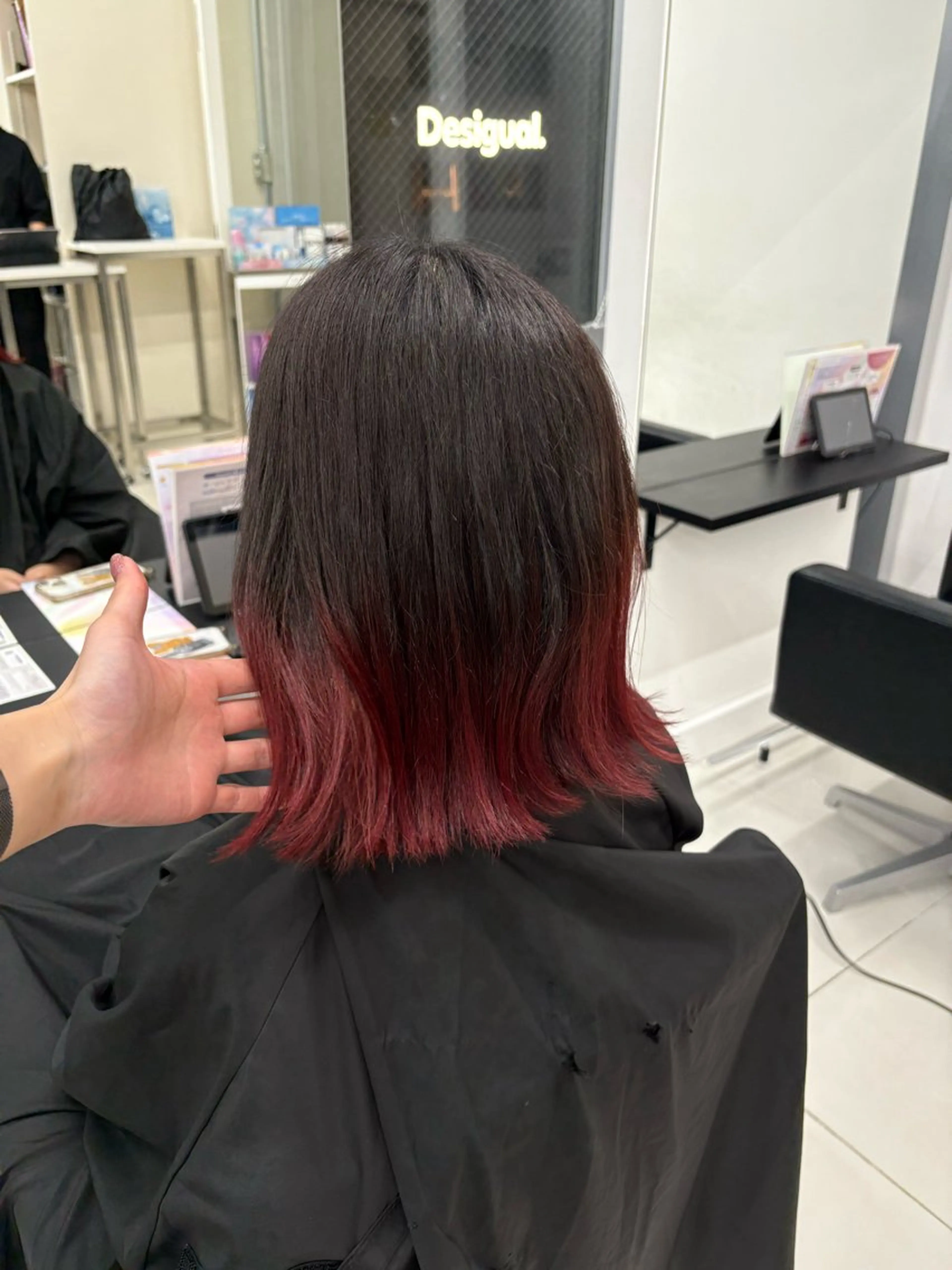 ミディアム カラー ALIVE原宿🖤 カラーリストるねこのヘアスタイル