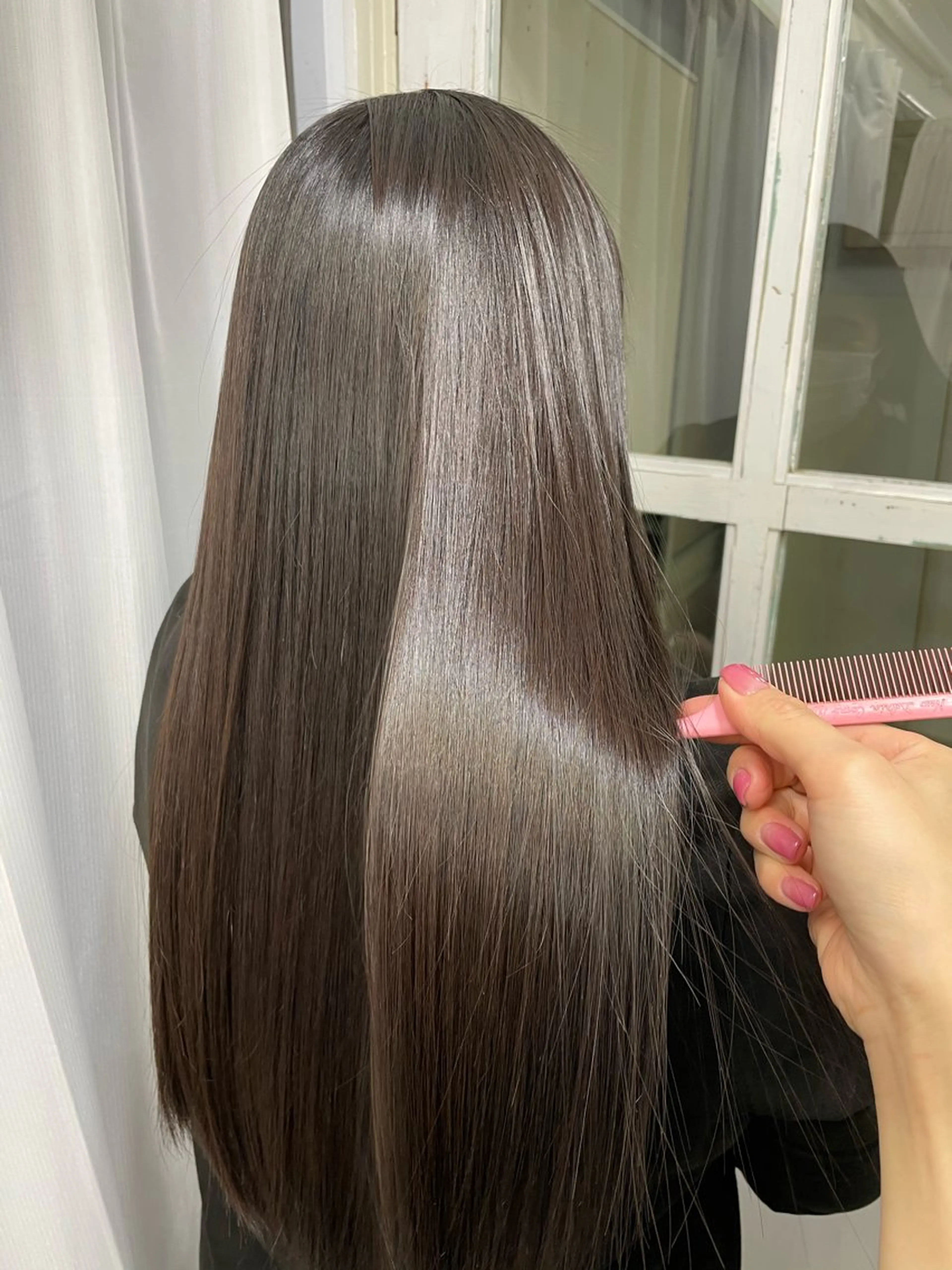 ロング パーマ カット 縮毛矯正 トリートメント 韓国ヘア🤍髪質改善 🇰🇷AKANEのヘアスタイル