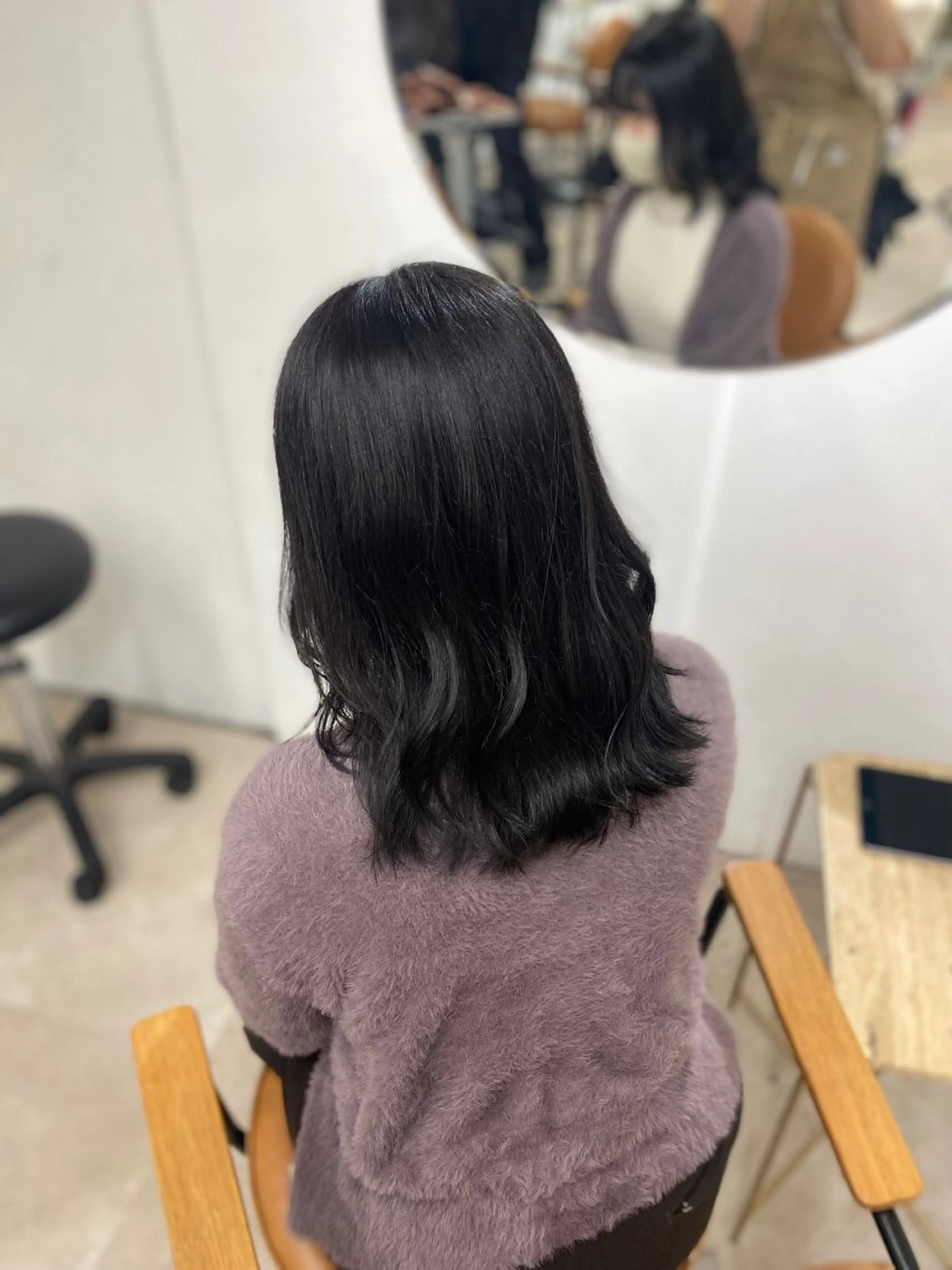 カラー 黒髪 ブルーカラー ブルーブラック 🪄SHURI 🪄muc 新宿のヘアスタイル