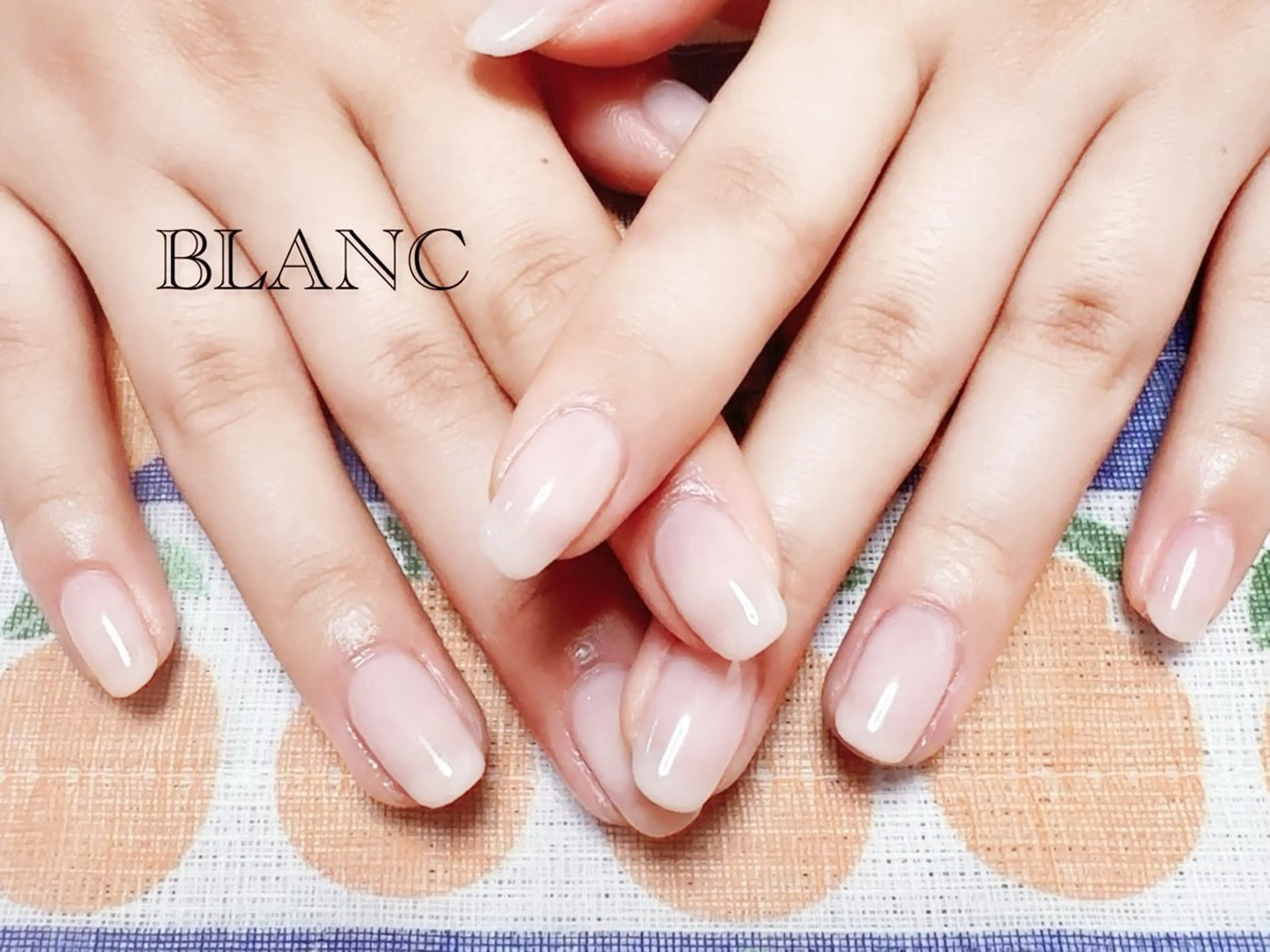 ネイル アートネイル 長さ出し ジェルネイル グラデーション 持ち込み BLANC （ブラン）のネイルデザイン