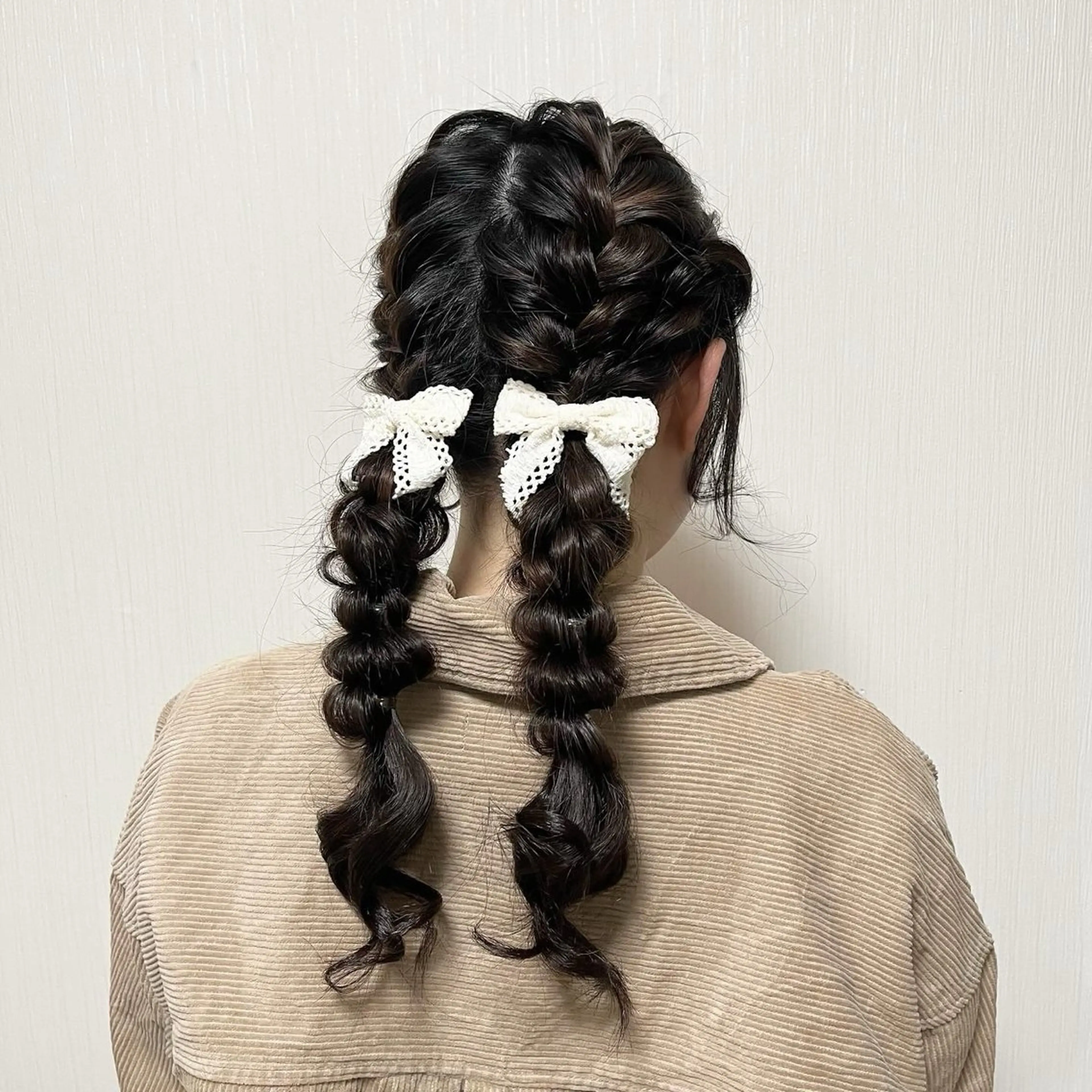 ロング ヘアアレンジ 結婚式・ブライダル ヘアセット カラーモデル様募集 🤍🫧HARUNAのヘアスタイル