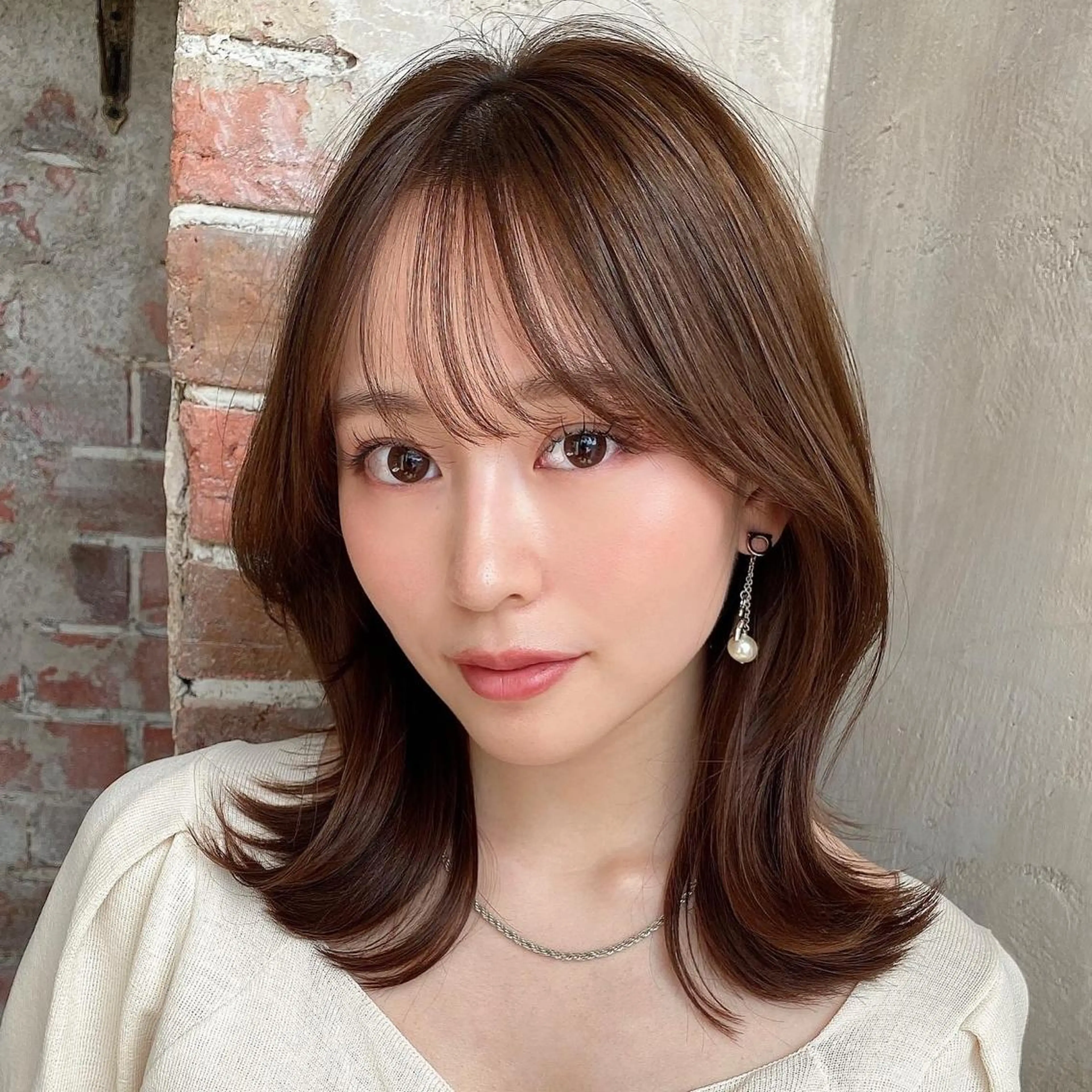 ミディアム くびれヘア 髪質改善 縮毛矯正 カット ヘアカラー トリートメント 🧡くびれヘア/前髪 顔周り🧡久原結衣のヘアスタイル