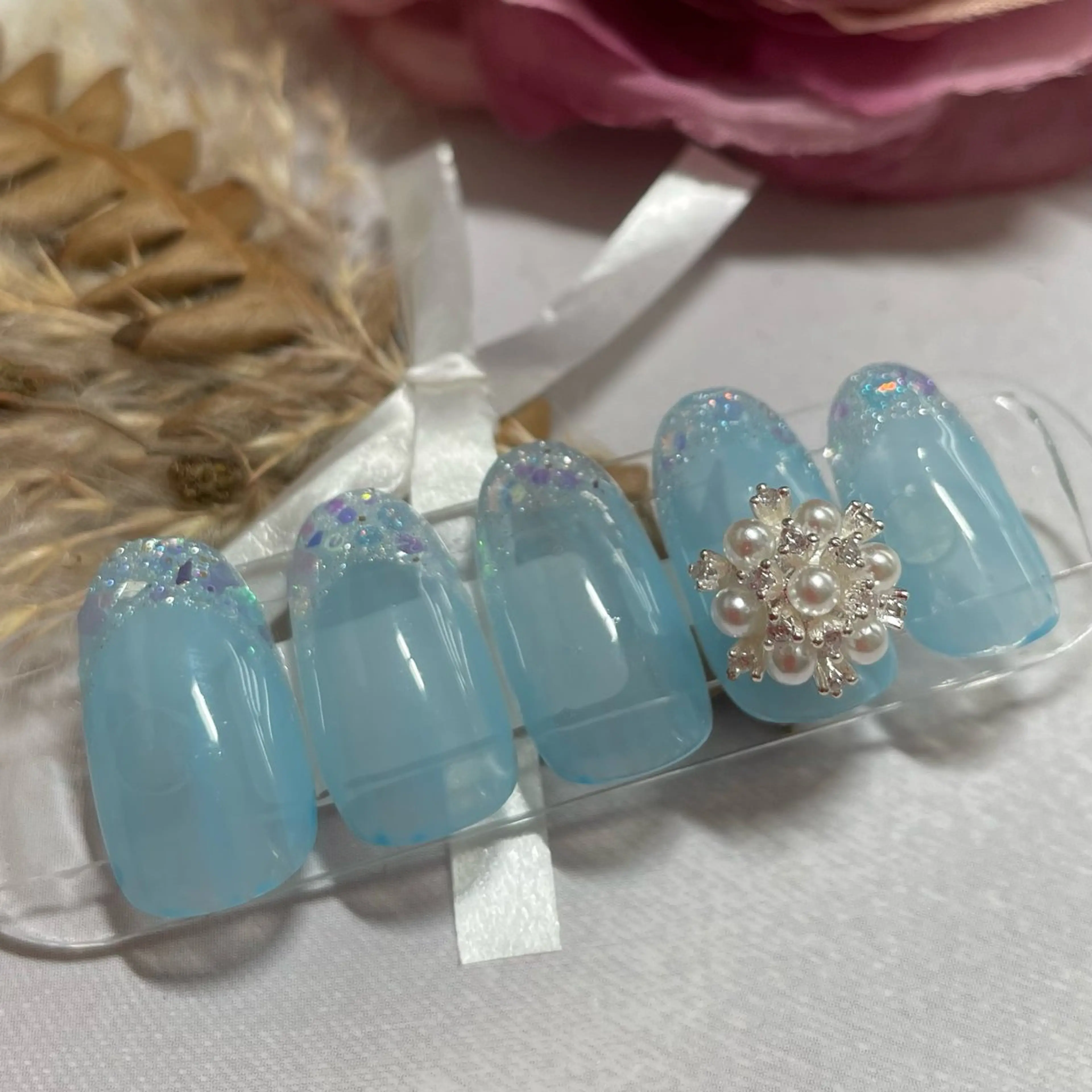 ネイル フレンチネイル ガラスフレンチ 韓国ネイル 夏ネイル nailsalon kitのネイルデザイン