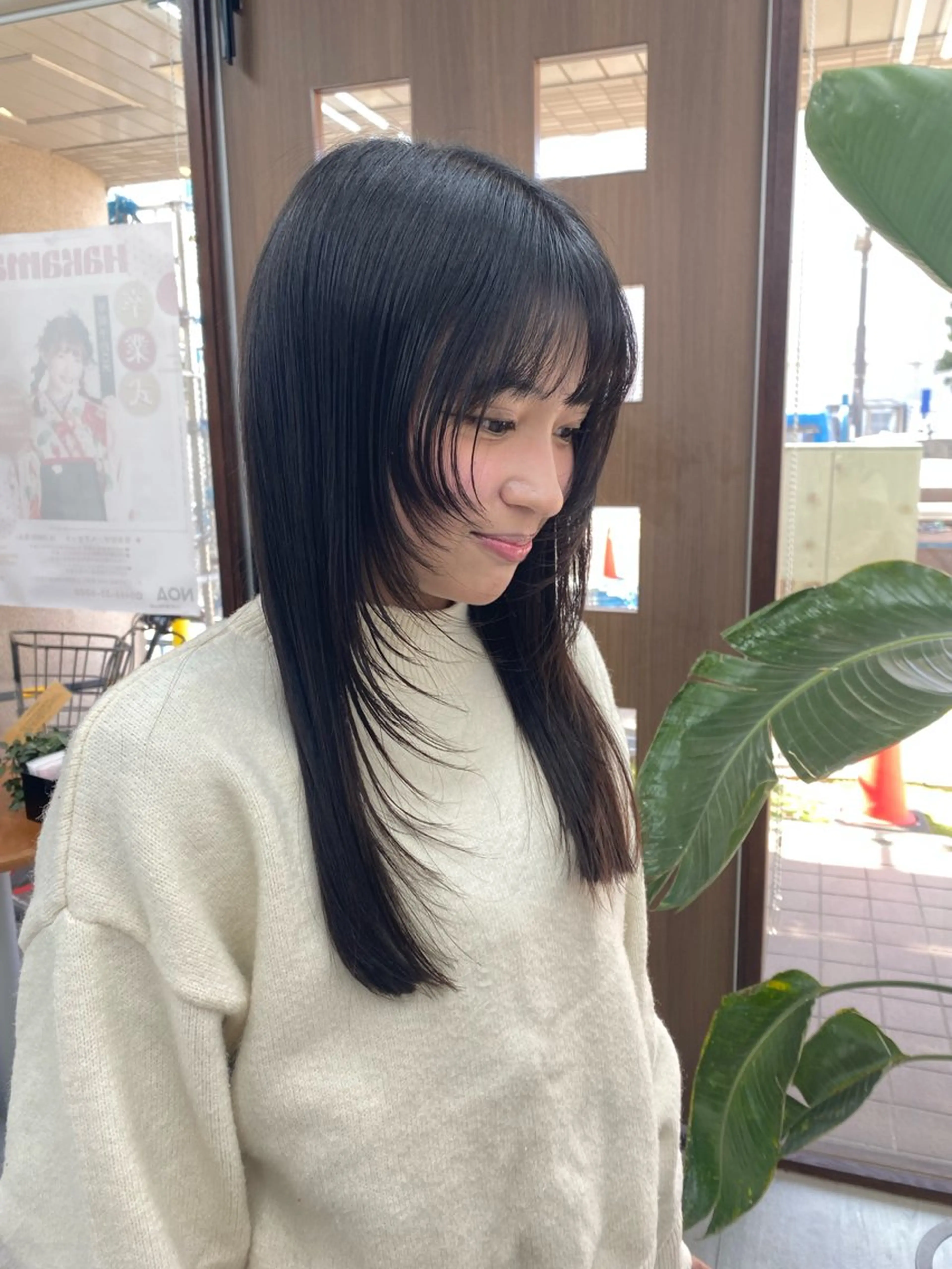 ロング レイヤーカット 小顔カット カット 月野涼風 /レイヤーカットのヘアスタイル
