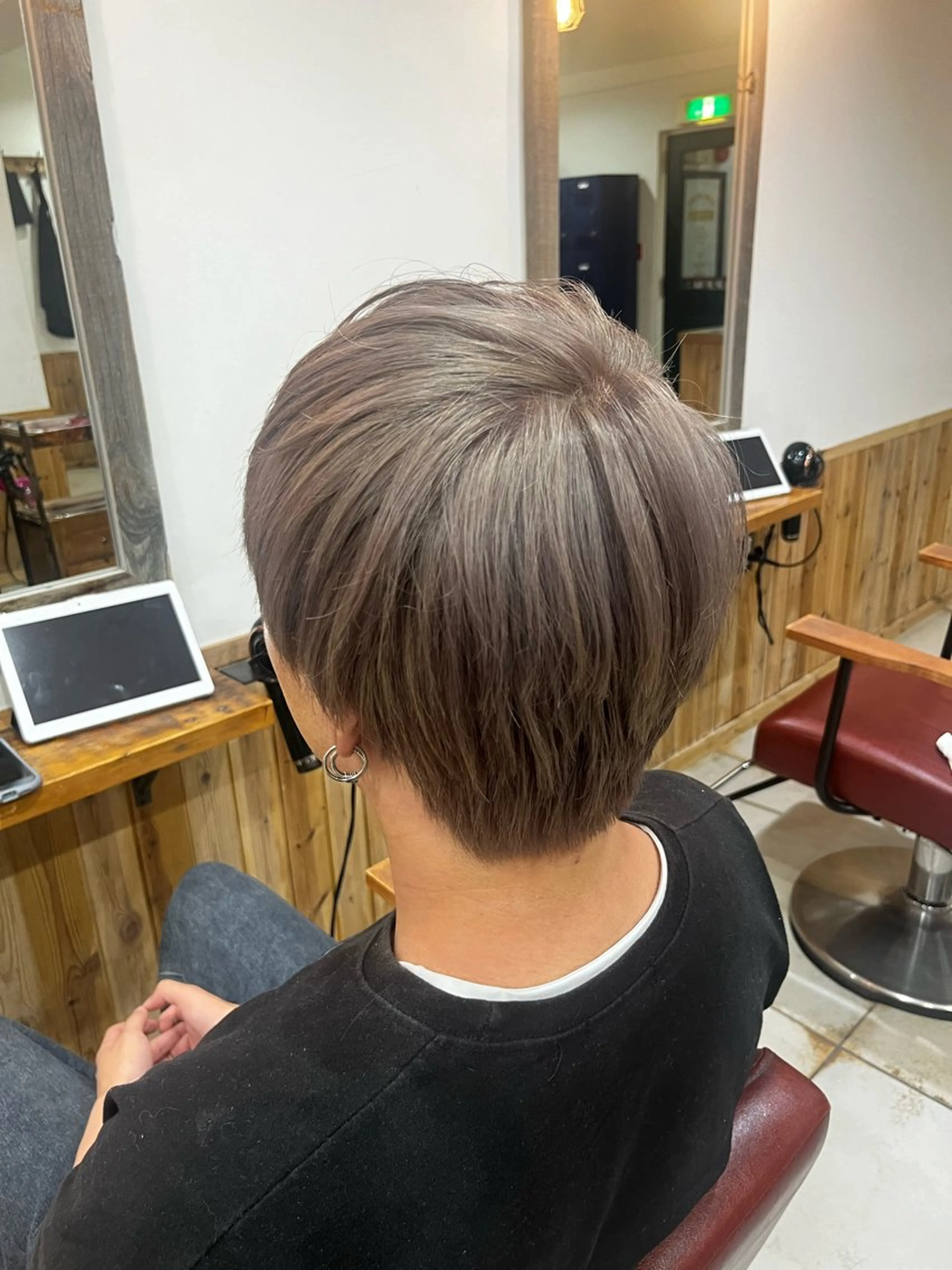 ショート カラー カット ヘアカラー トリートメント 🦋坂本 未結🦋のヘアスタイル